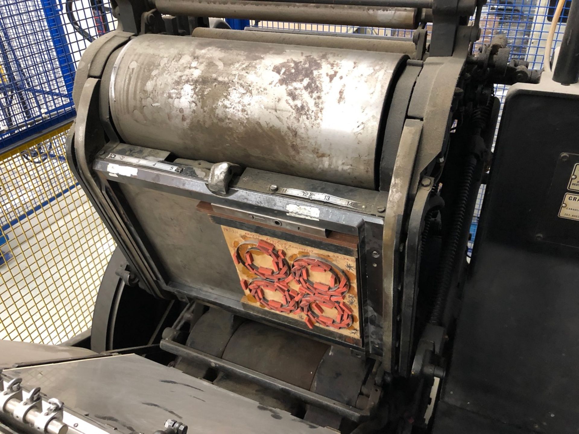 ORIGINAL HEIDELBERG DIE CUTTING PRESS, 12" X 19" CAP., 208 V, (LOCATED IN ST-REMI, QC) - Image 6 of 10