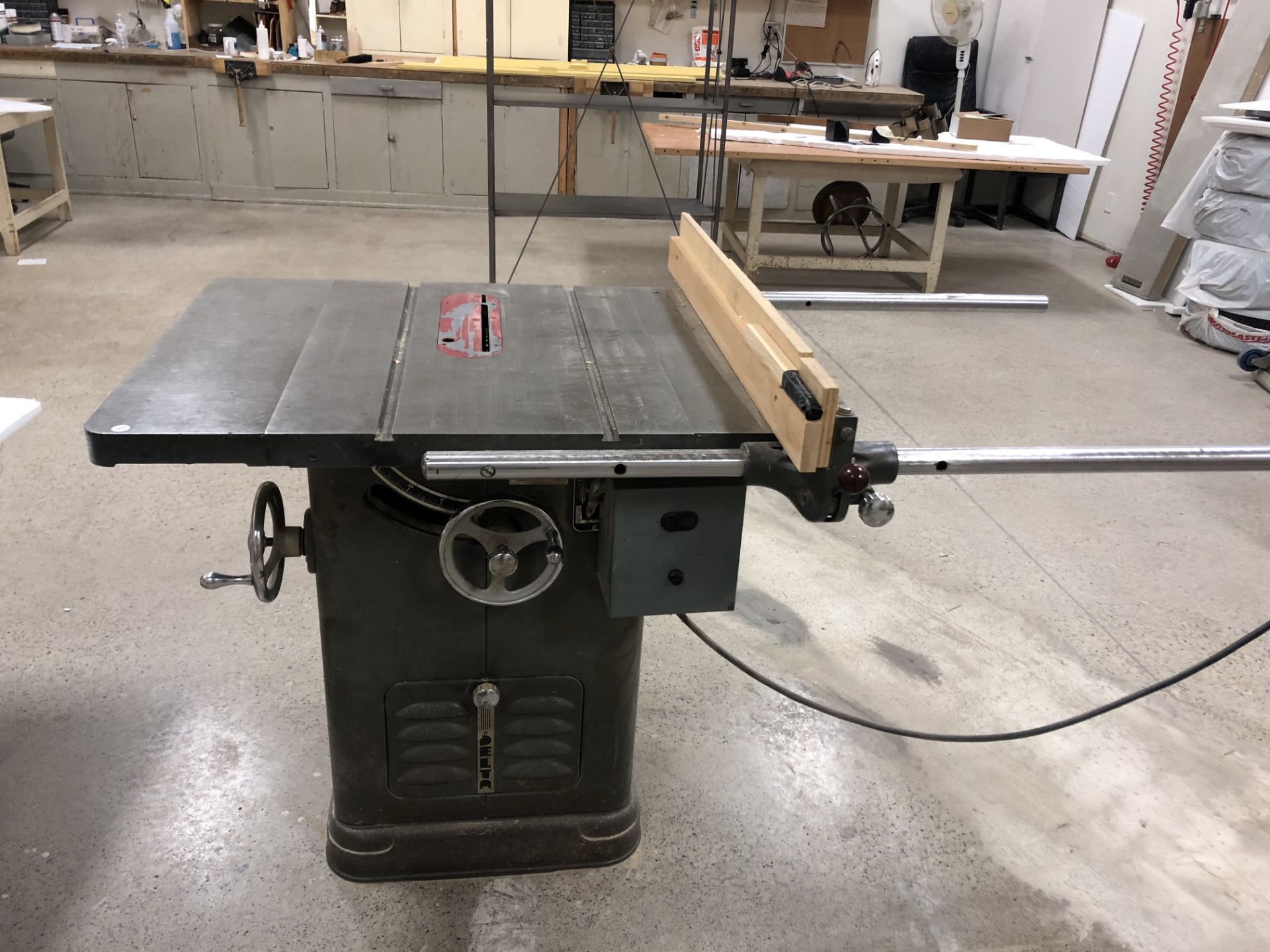 Delta Table Saw (C007)