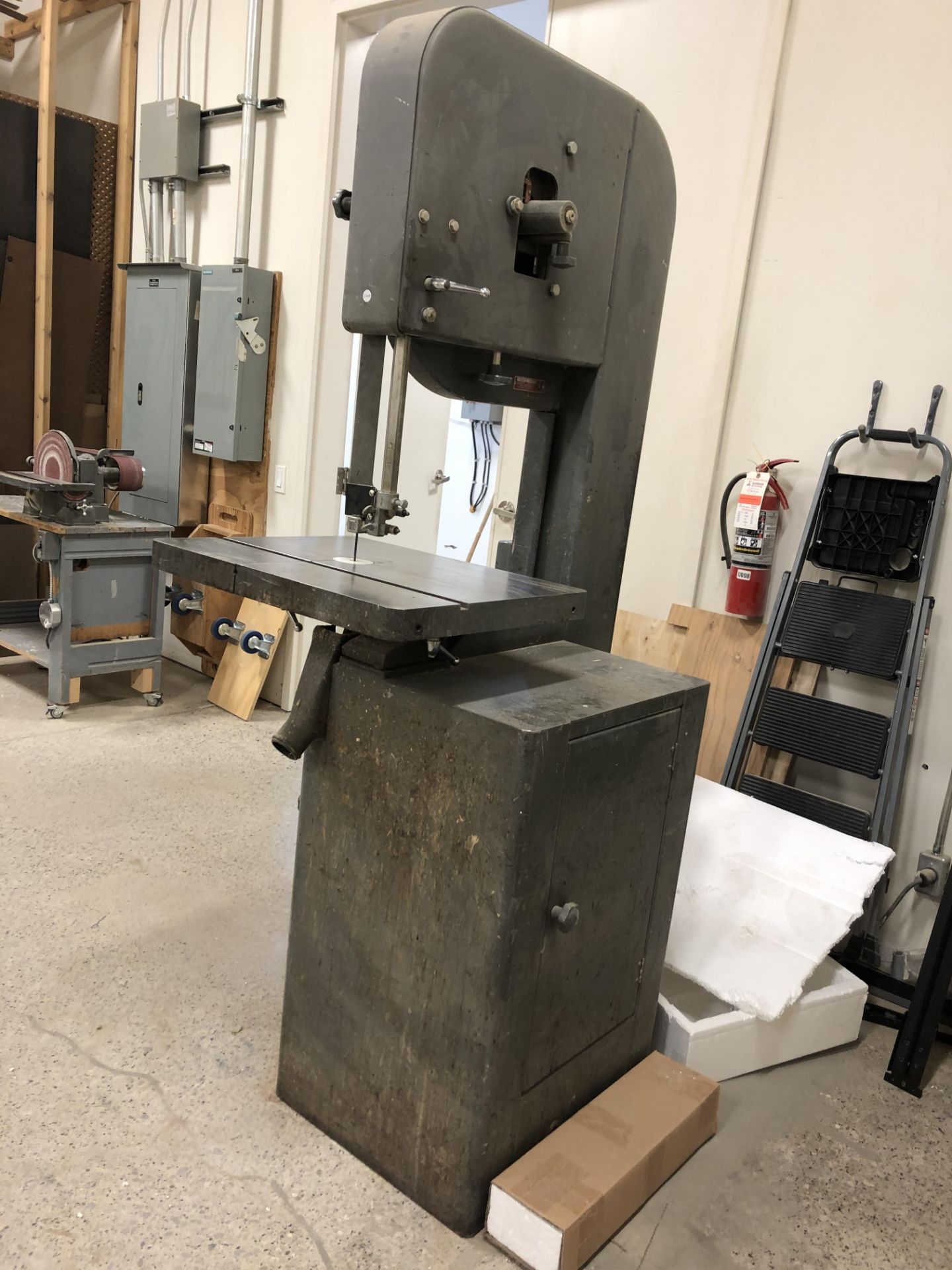 Rockwell Band Saw (C004)
