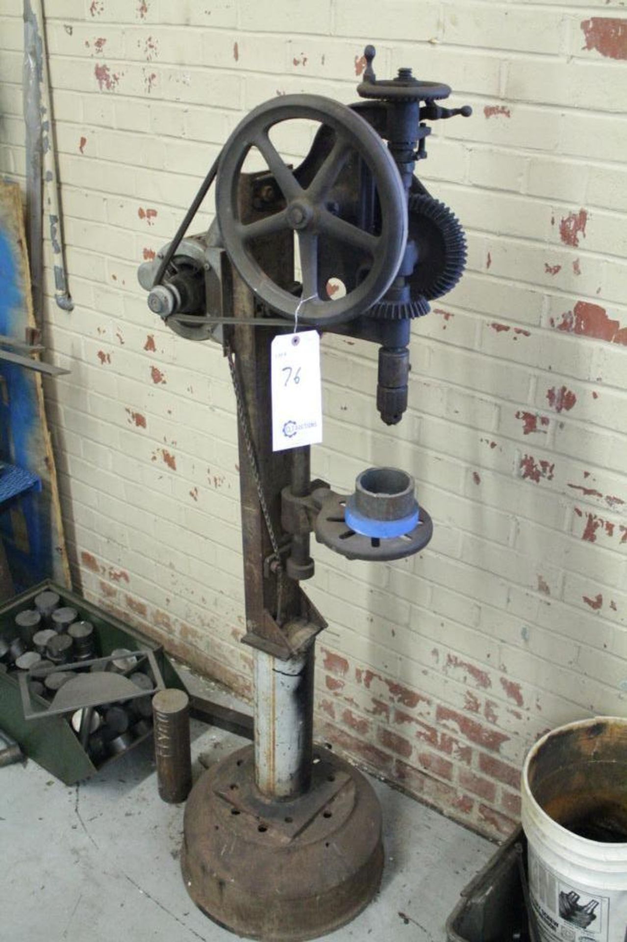 Vintage drill press w/ incremental down feed - Image 2 of 2