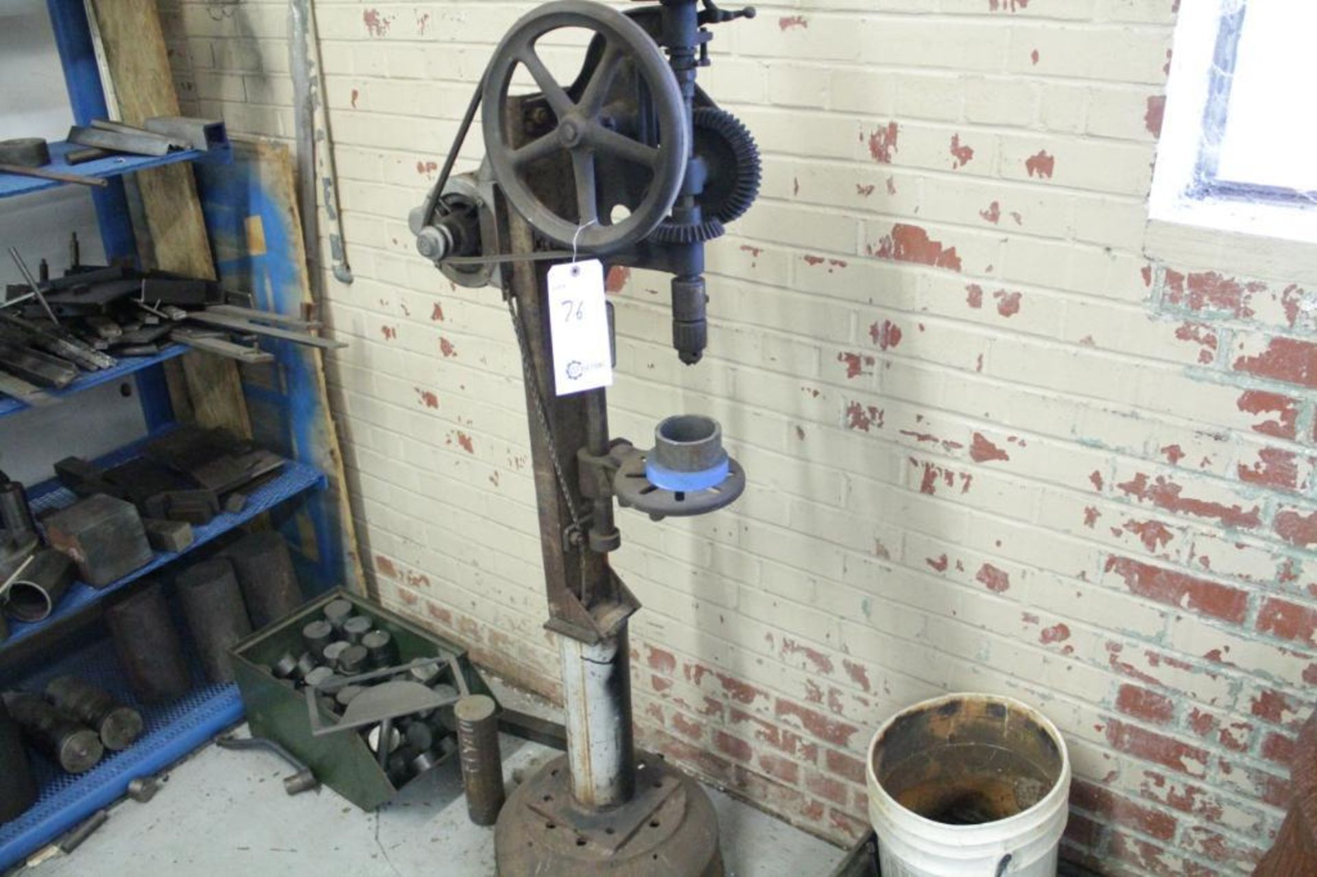 Vintage drill press w/ incremental down feed