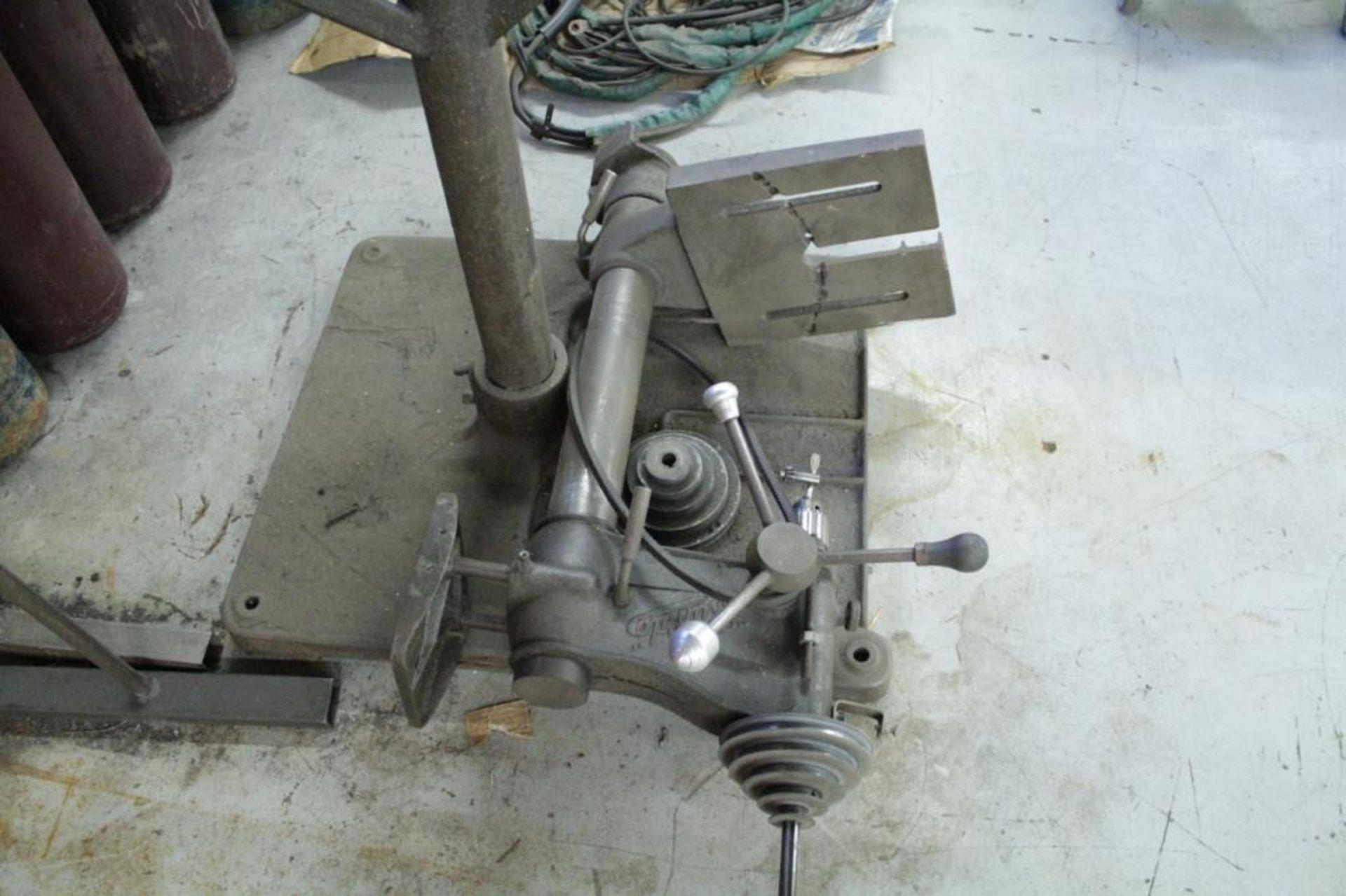 Buffalo drill press w/ broken base - Image 2 of 2