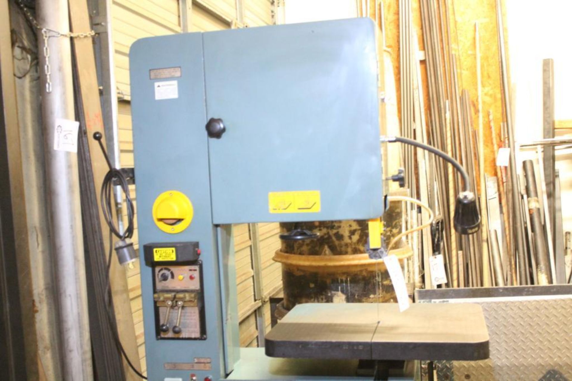 18" vertical band saw w/ blade welder - Image 4 of 8