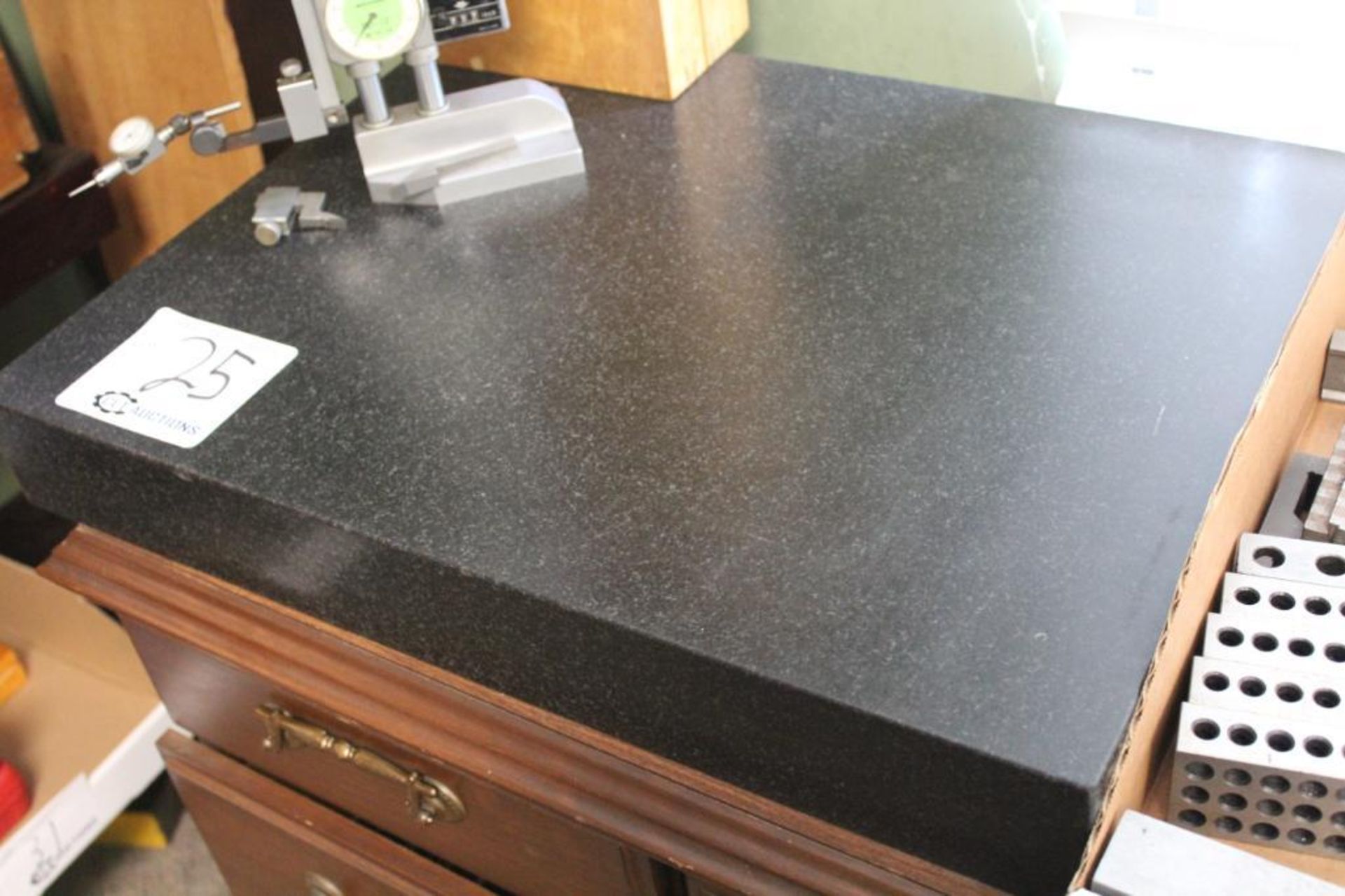 Granite surface plate 24" x 18" x 3"