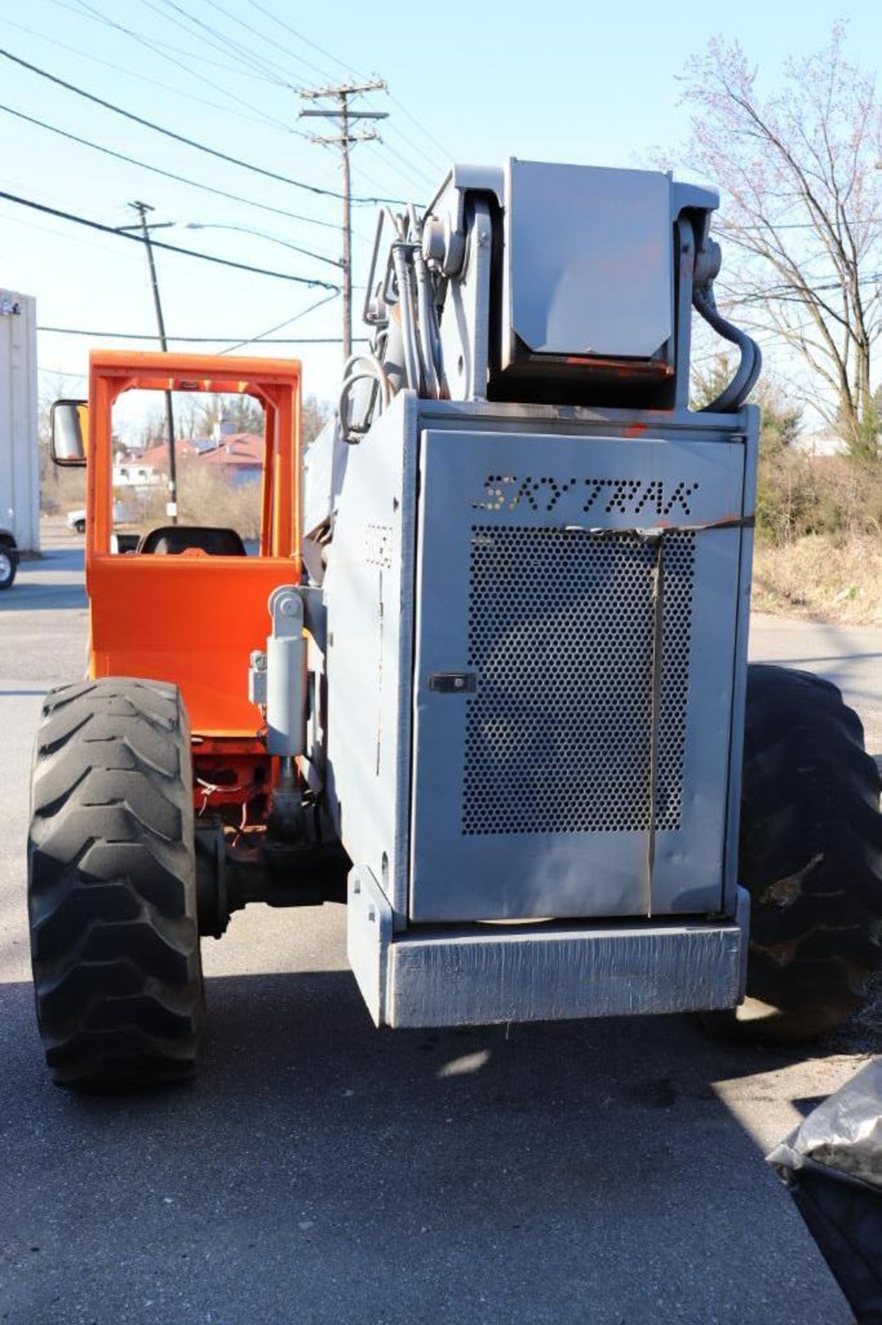 SkyTrak 10054 rough terrain forklift - Image 6 of 13