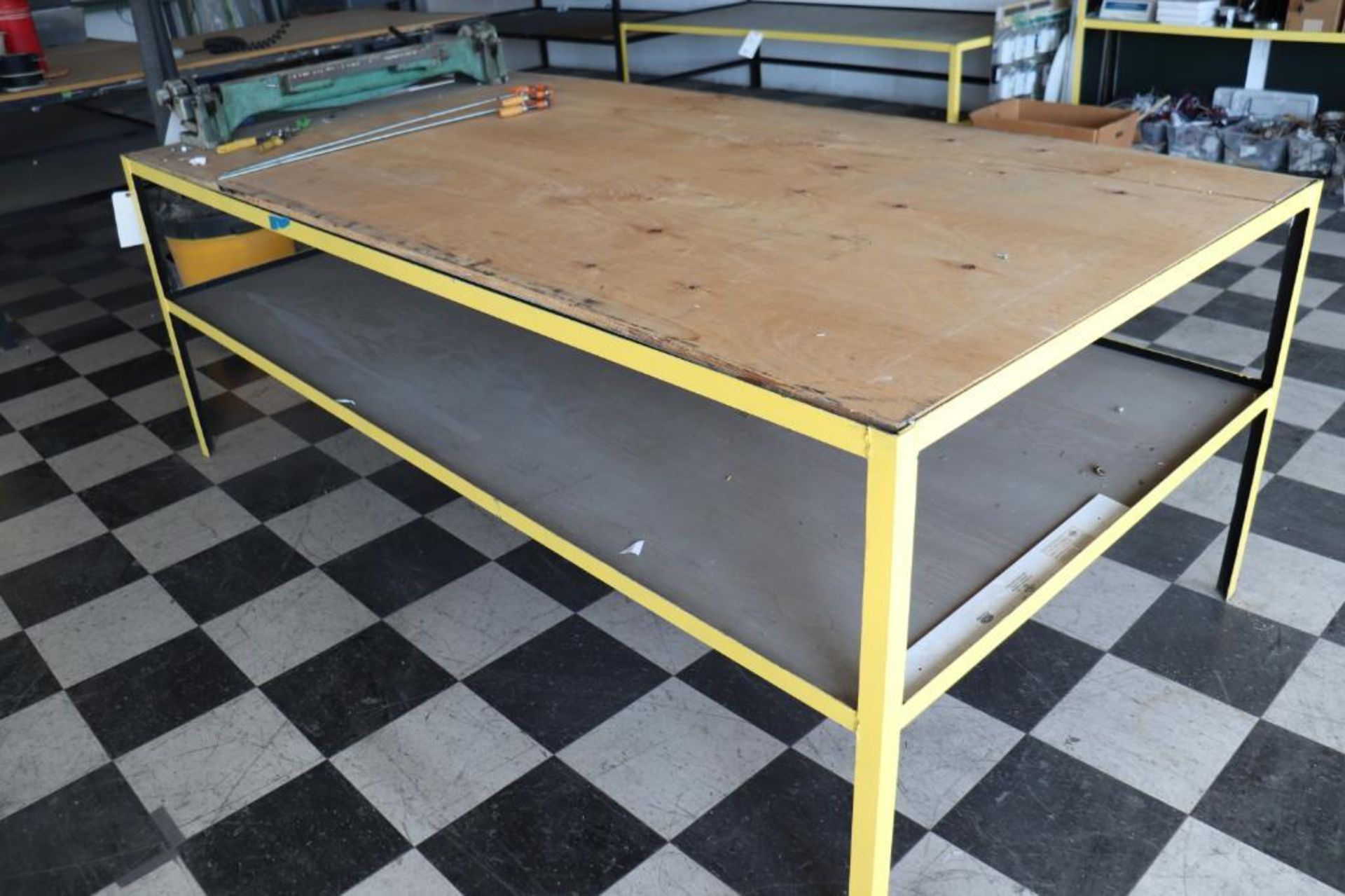 Steel frame workbench - Image 2 of 2