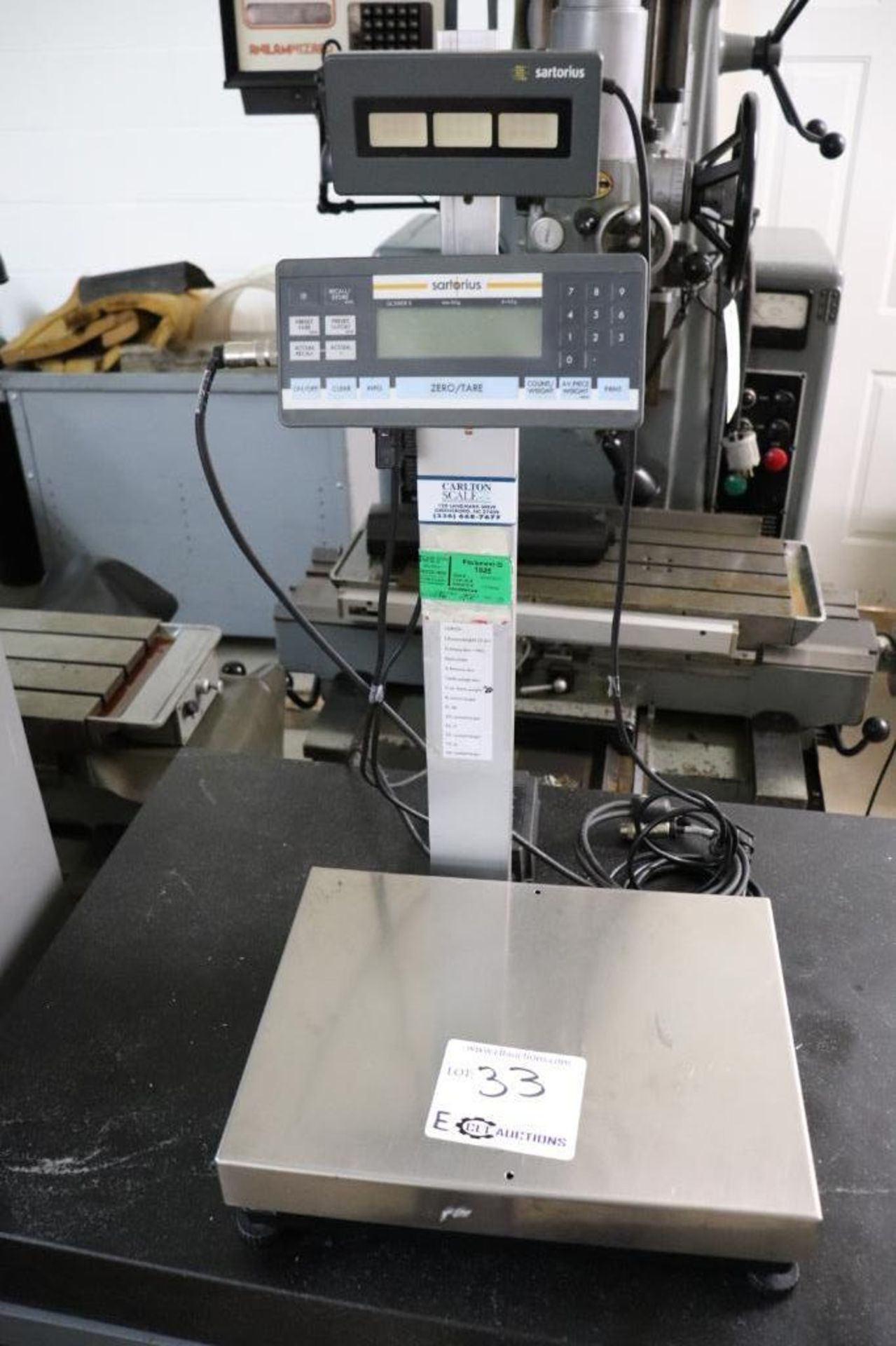 Sartorius digital bench top parts counting scale - Image 2 of 3