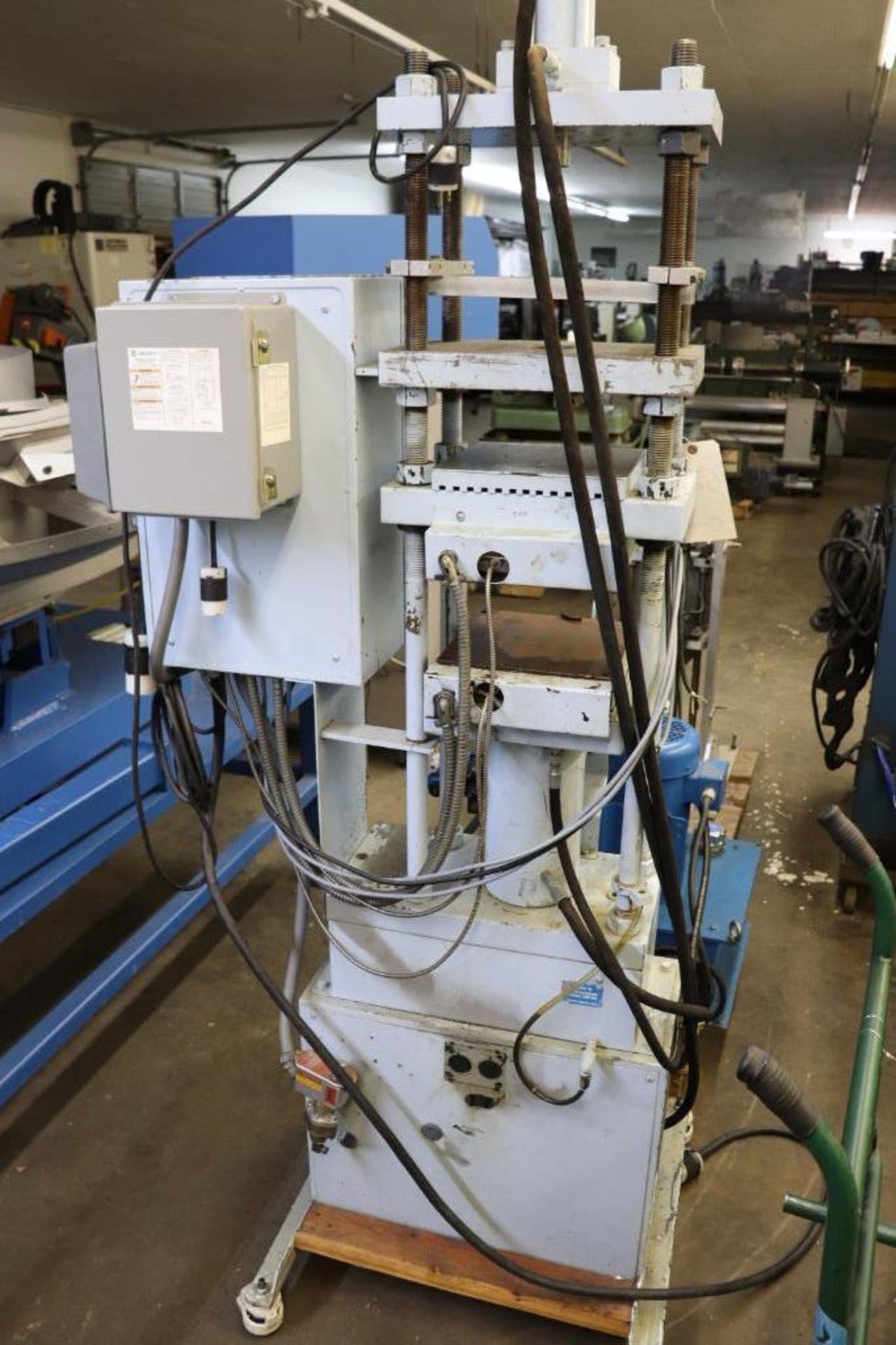 Heated hydraulic press - Image 6 of 6