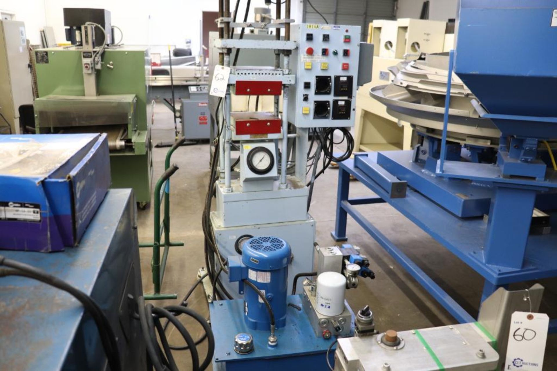 Heated hydraulic press