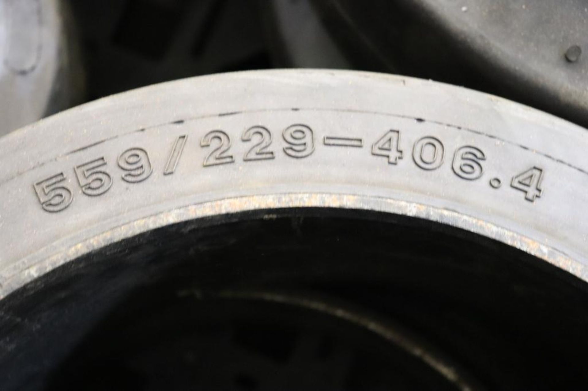 Forklift Tires - Image 4 of 6