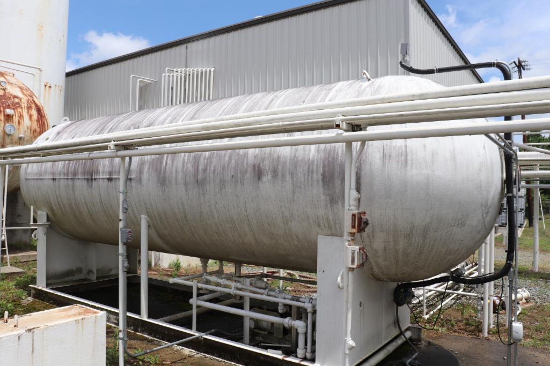 Tank farm section 6k - 30k gallon vertical/horizontal tanks - Image 20 of 27