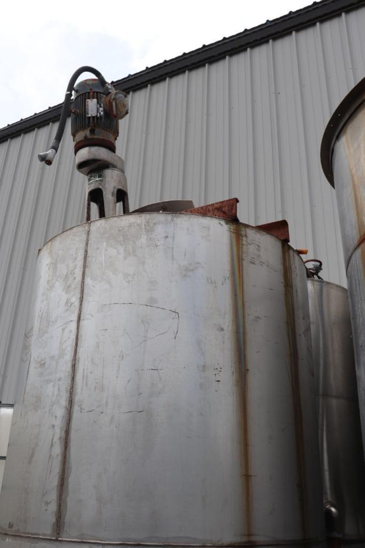 Stainless steel tanks - Image 4 of 4