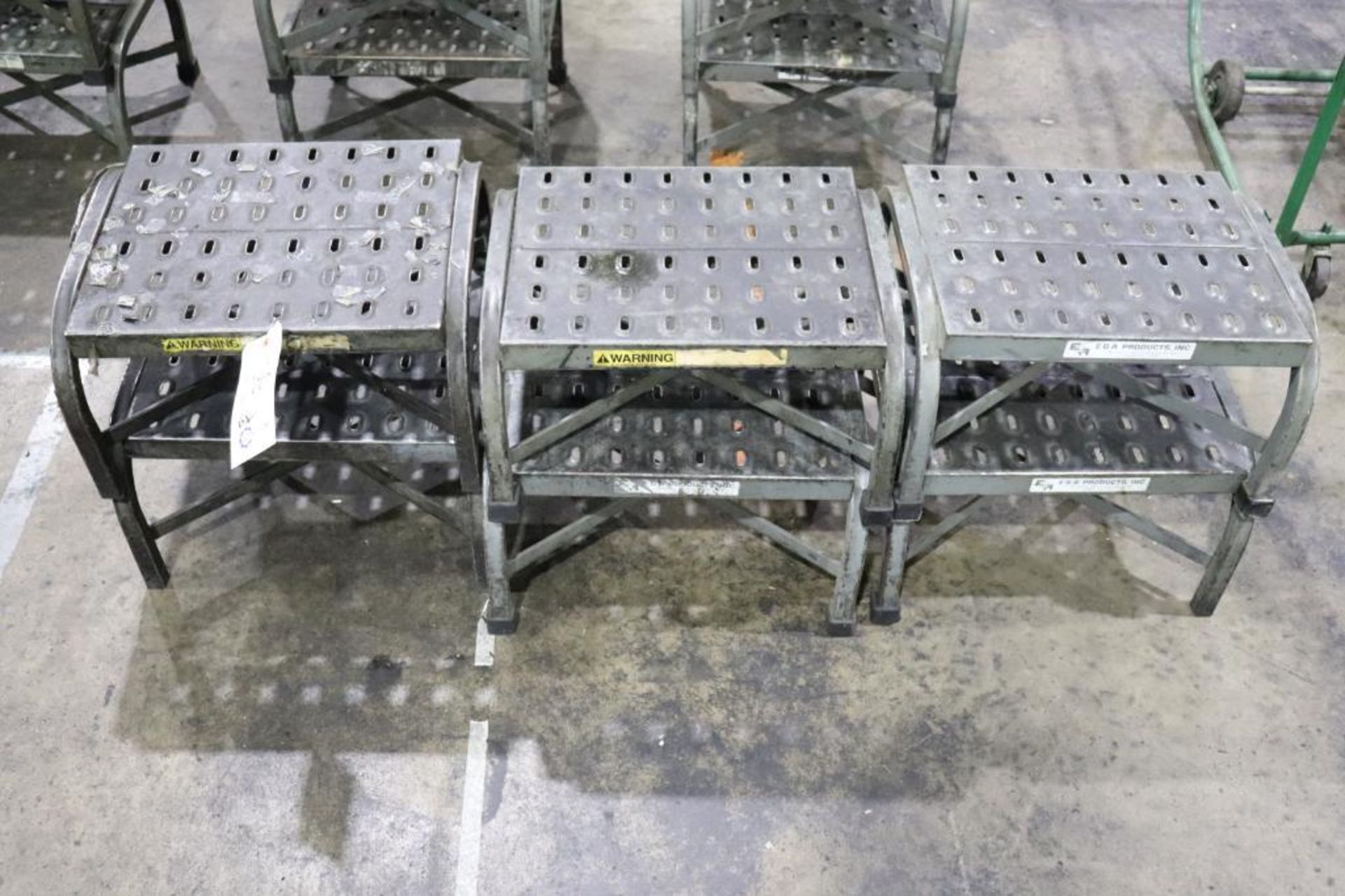 Steel step stools