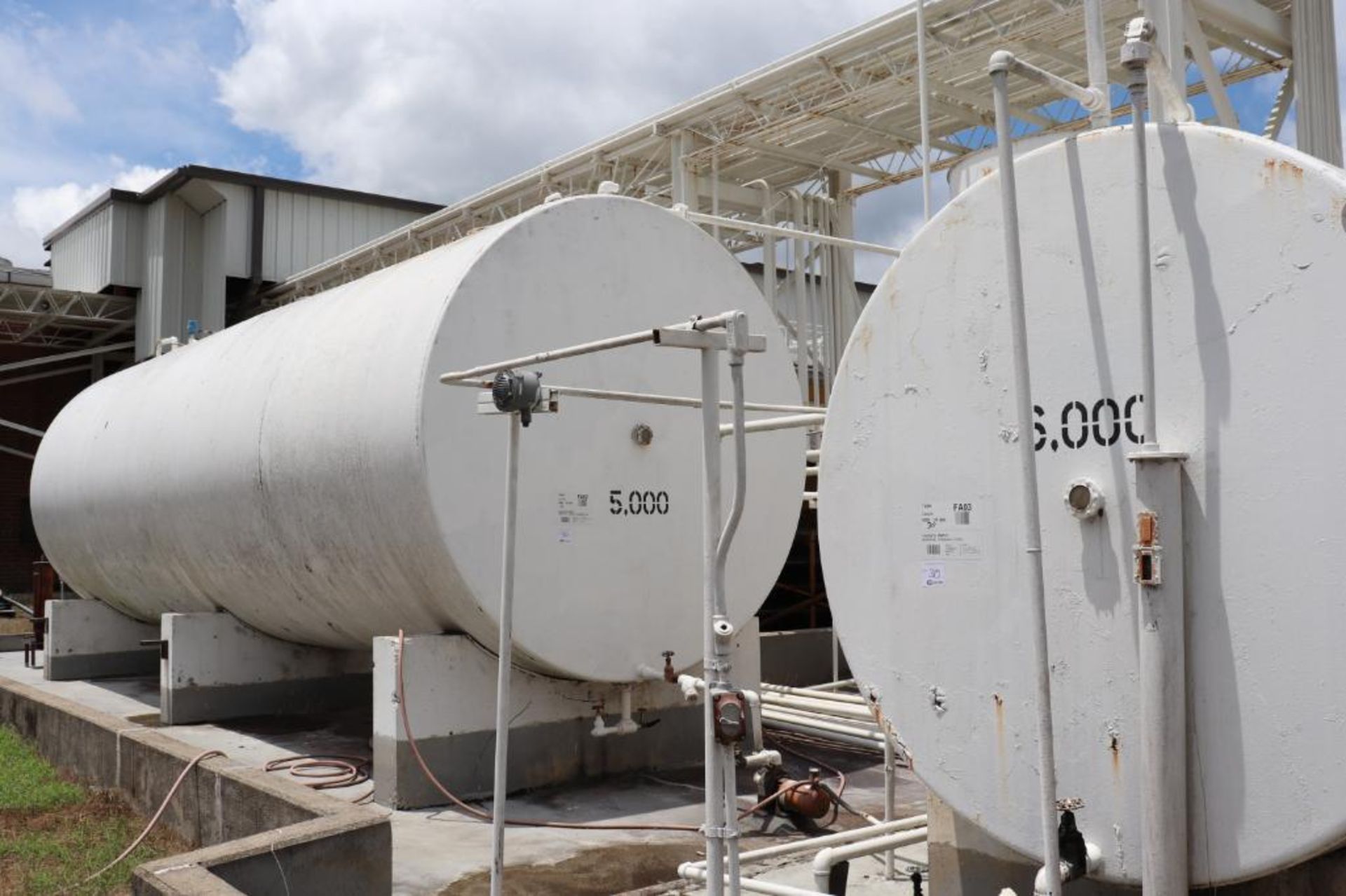 Tank farm section 6k - 30k gallon vertical/horizontal tanks - Image 37 of 39