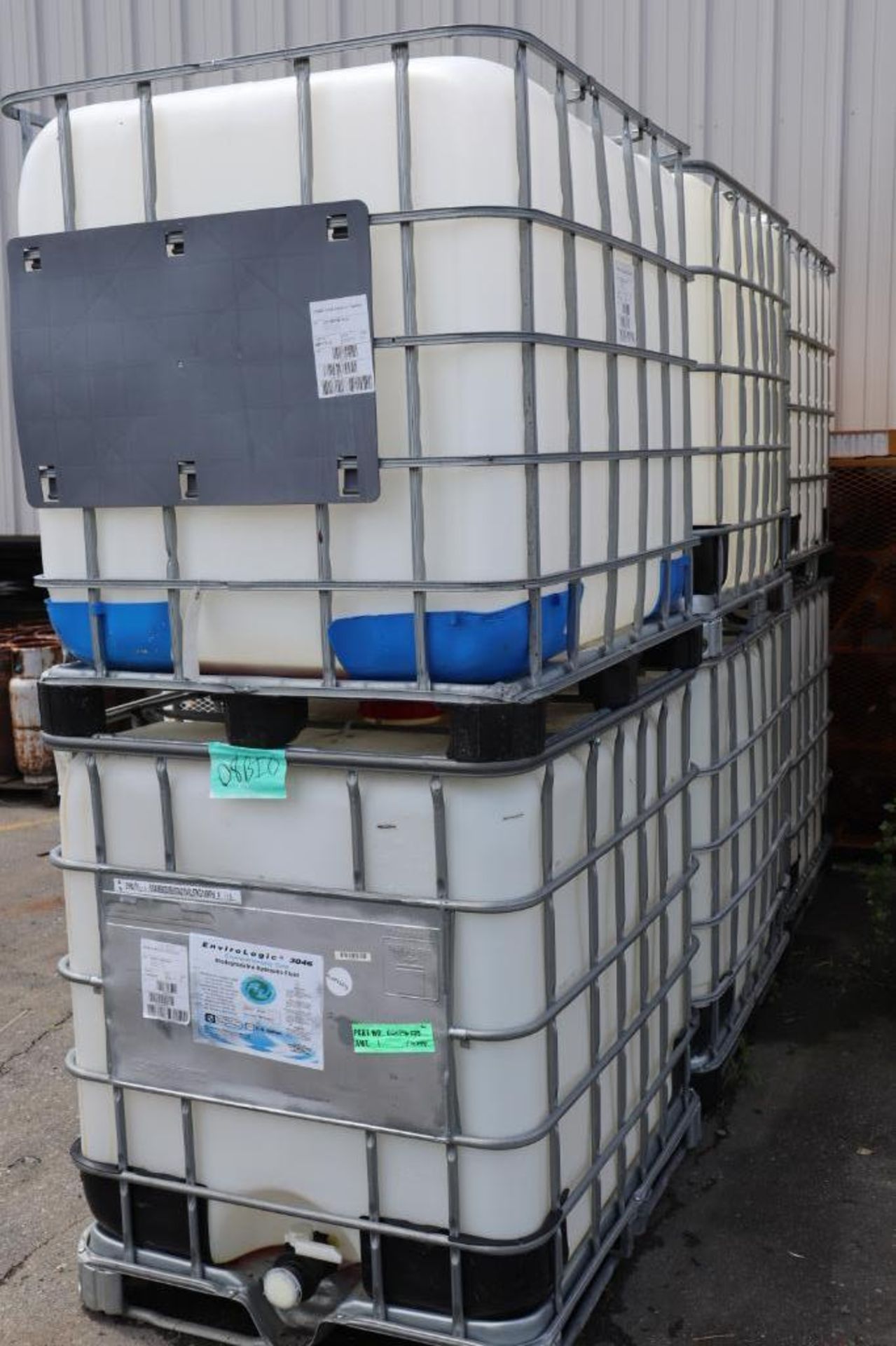 6 plastic liquid storage containers - Image 2 of 2