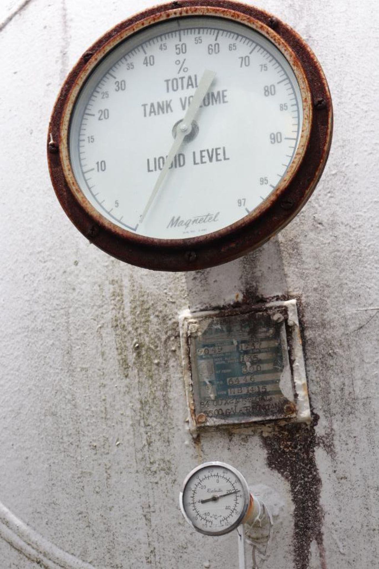 Tank farm section 6k - 30k gallon vertical/horizontal tanks - Image 18 of 27