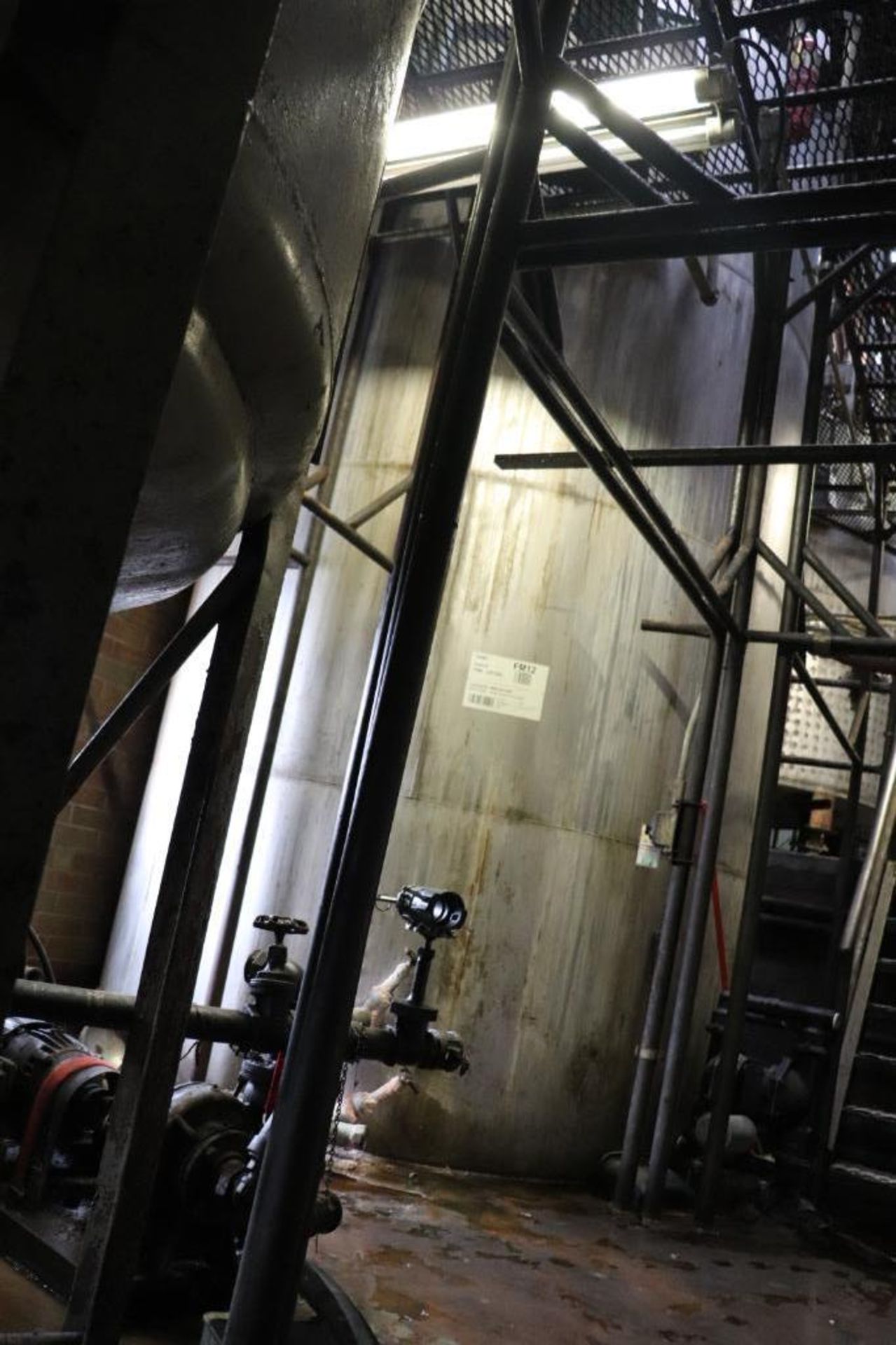 Stainless steel & steel mixing tanks, Contents of room - Image 9 of 13