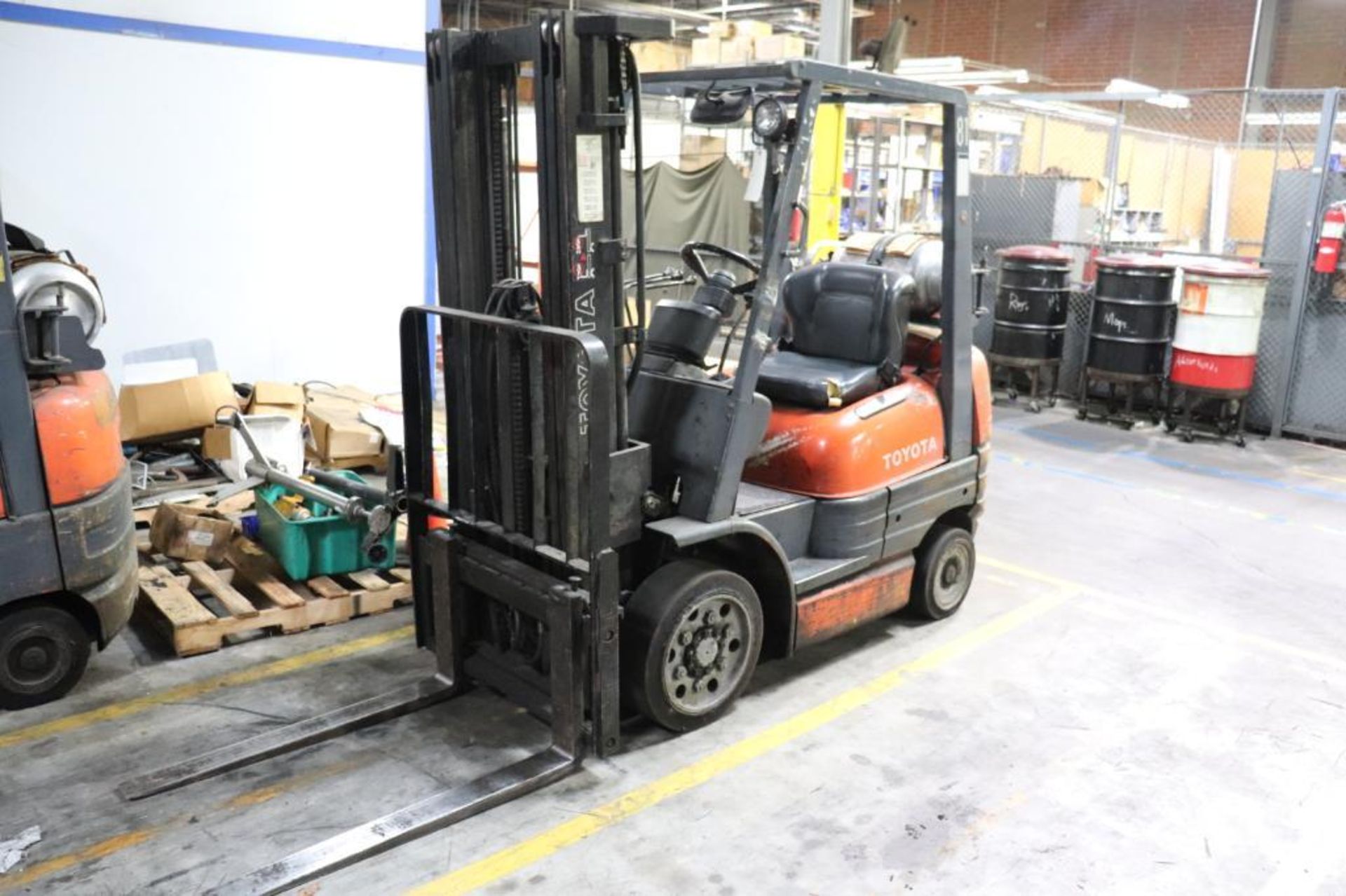 Toyota 6FGCU25 5000lbs forklift