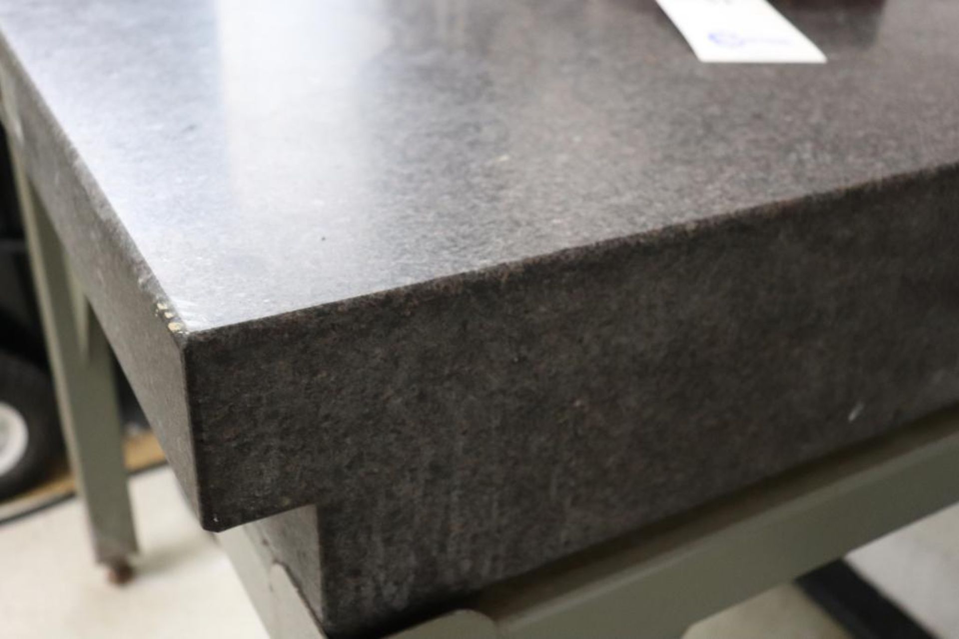 Grade A black granite surface plate - Image 3 of 3