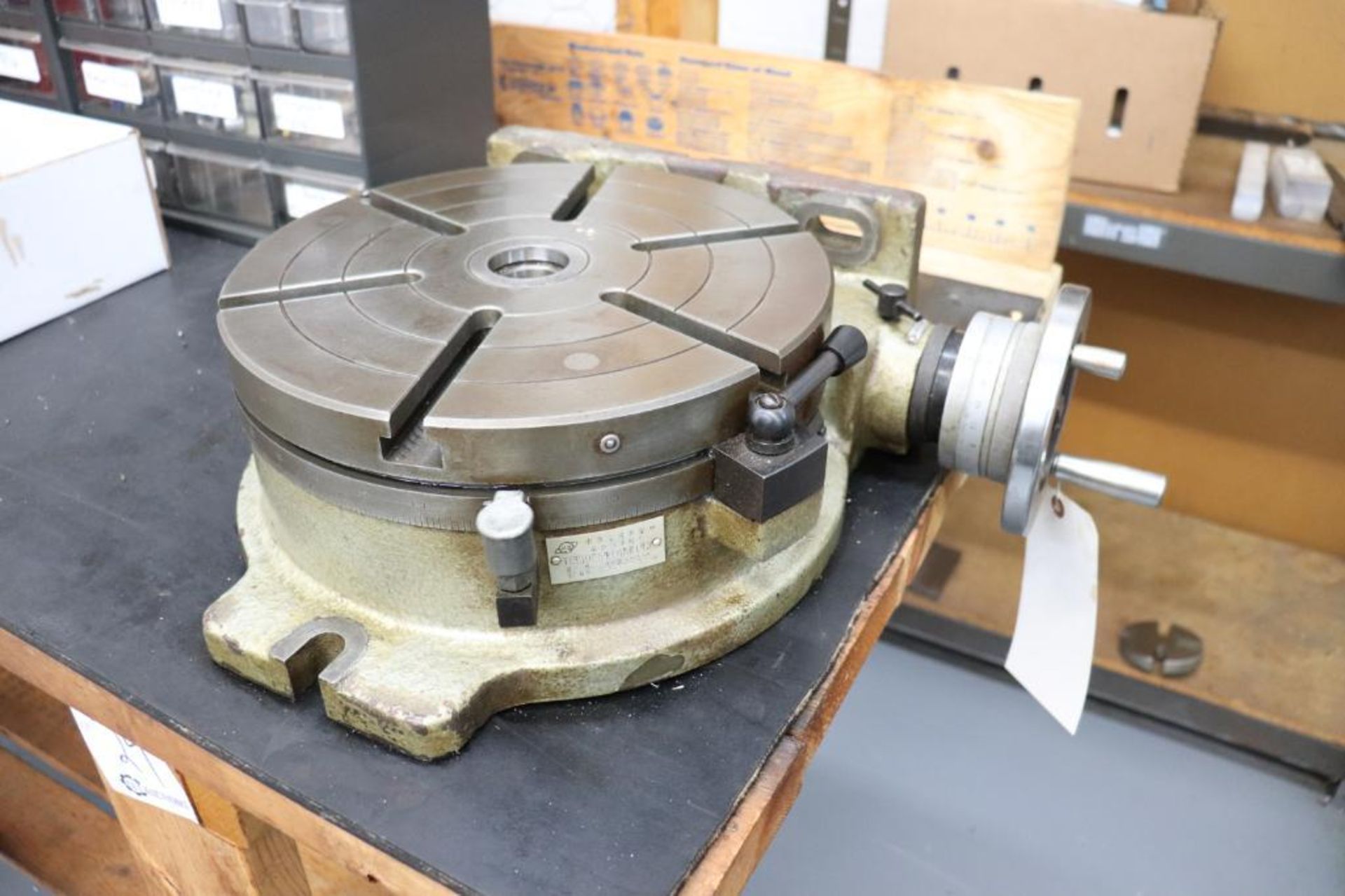 Rotary table 11.75"