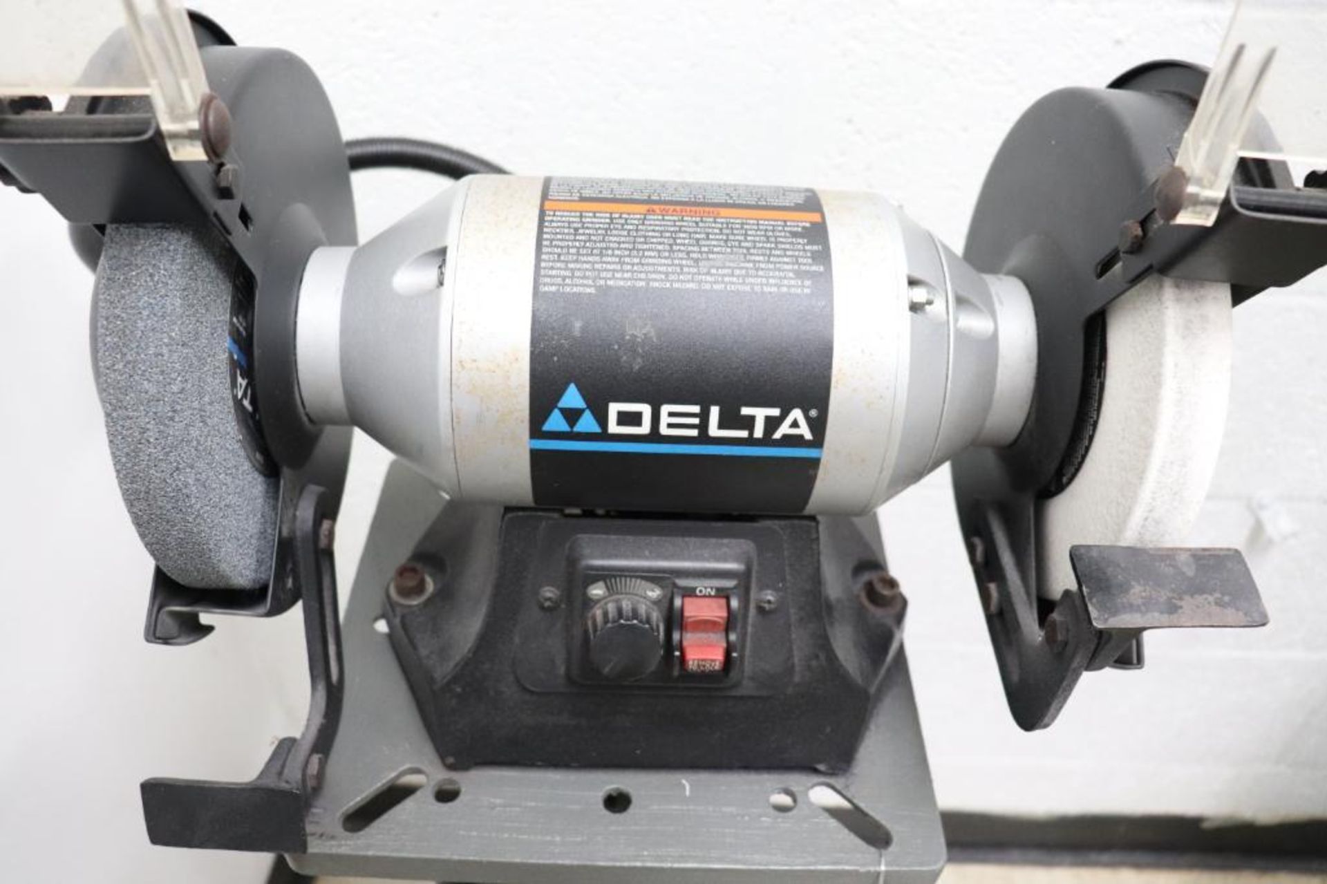 Delta pedestal grinder - Image 2 of 2