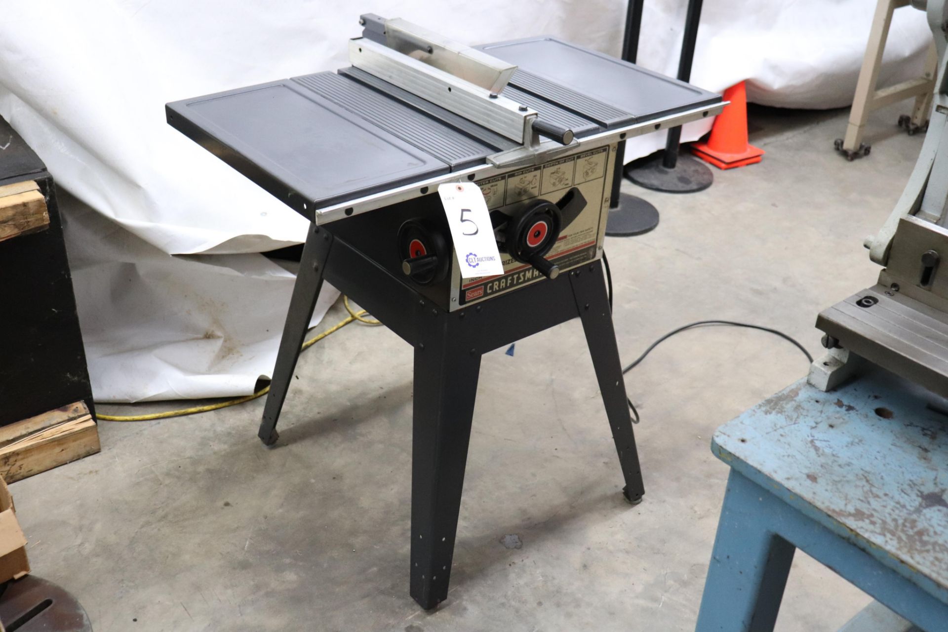 Craftsman 9" Table Saw