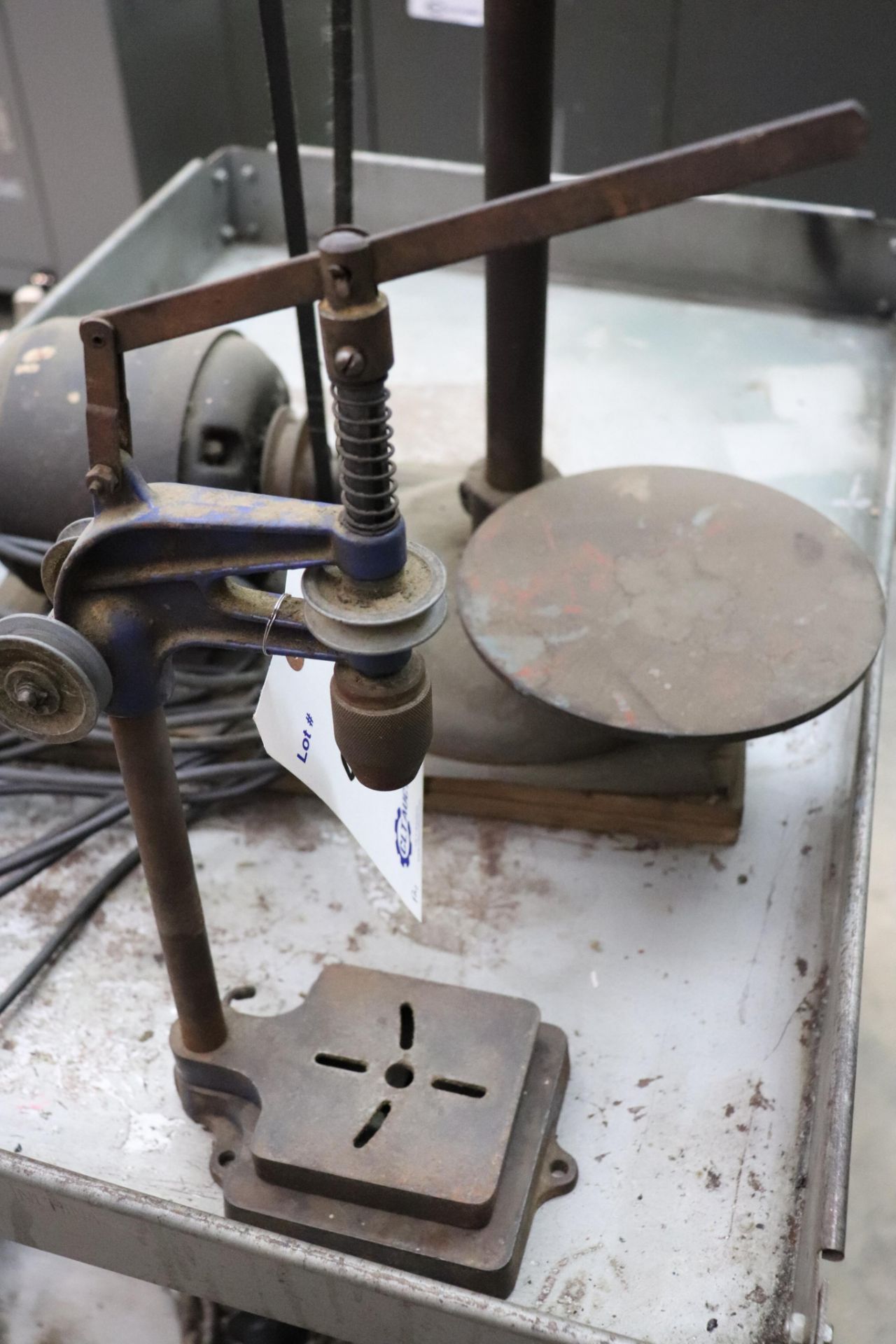 Vintage drill press - Image 3 of 5