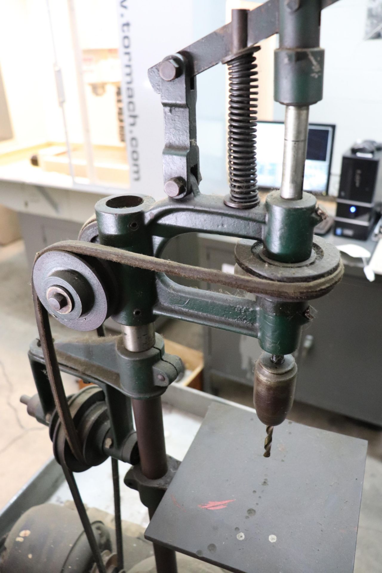 Vintage drill press - Image 4 of 5