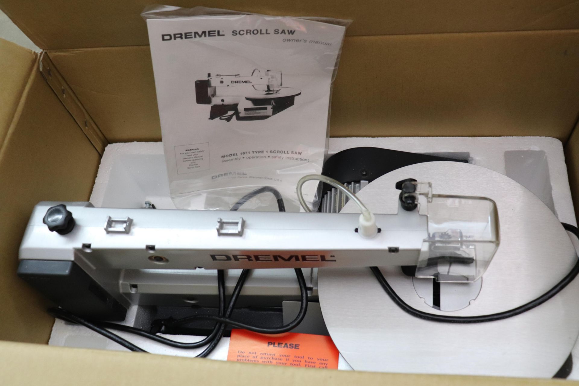 Dremel 1671 16" Scroll Saw - Image 2 of 3