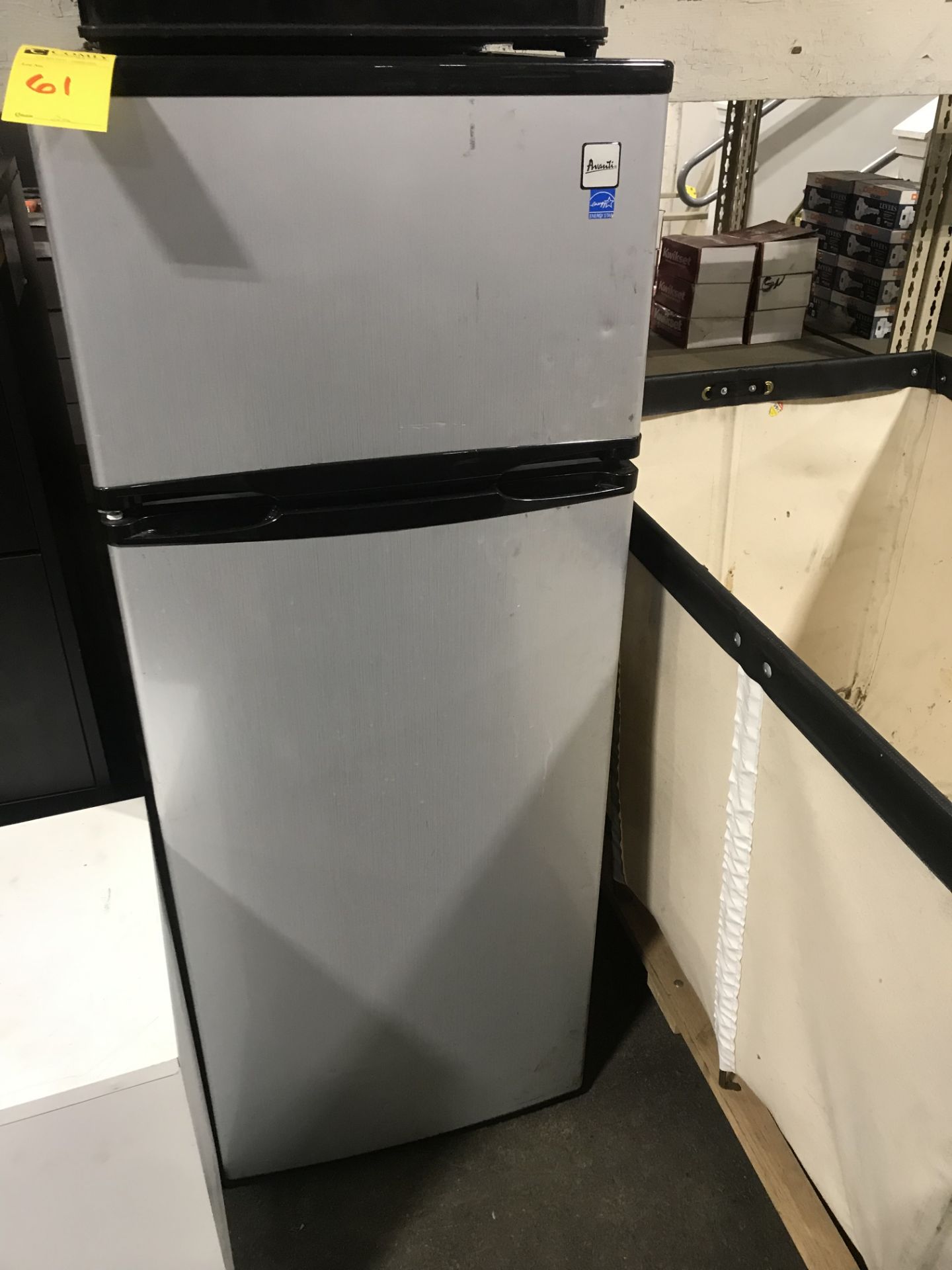 Refrigerators, Asst. - Image 2 of 3