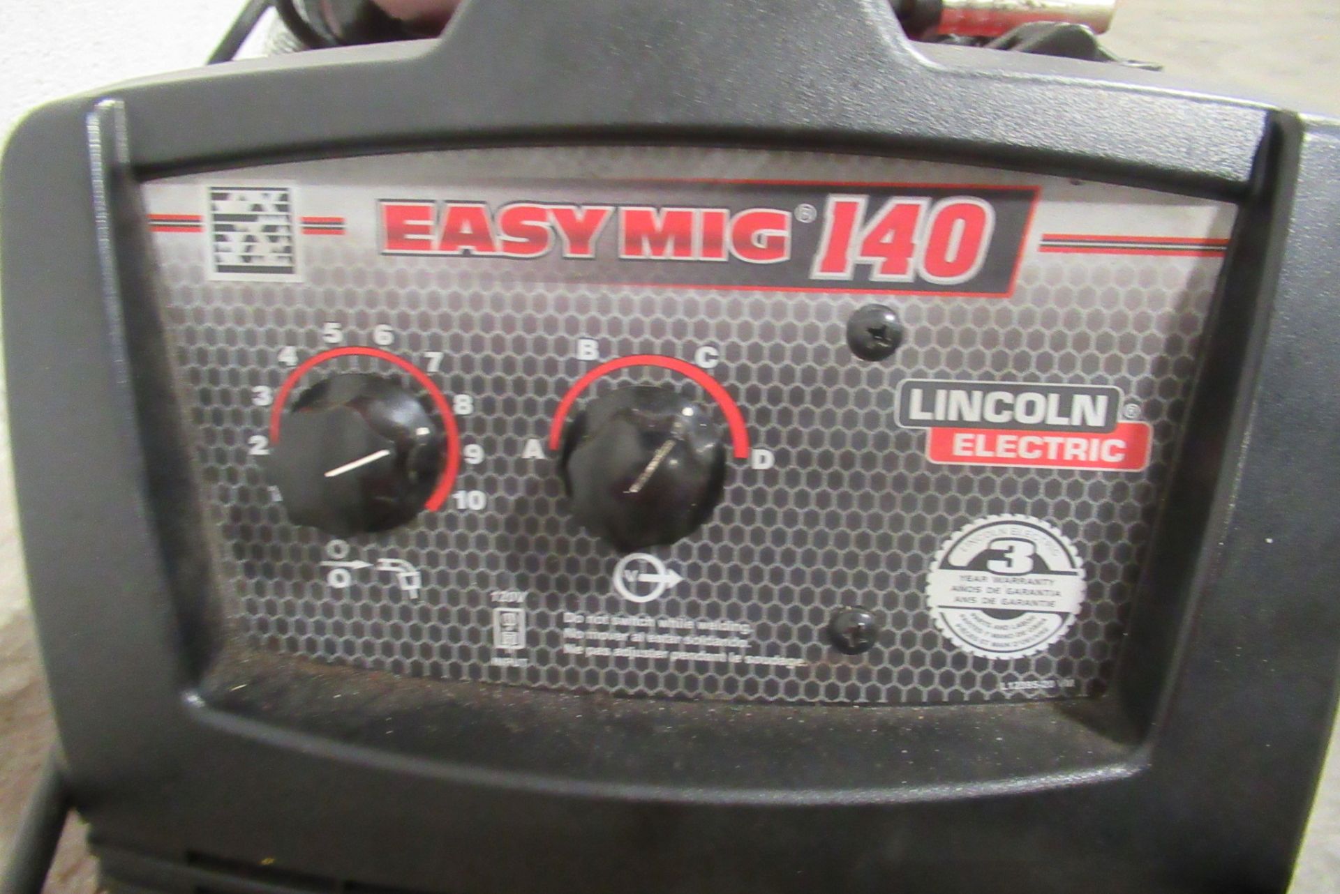 Lincoln Electric Mig Welder w/Tank, Hose & Torch Heads - Image 3 of 3