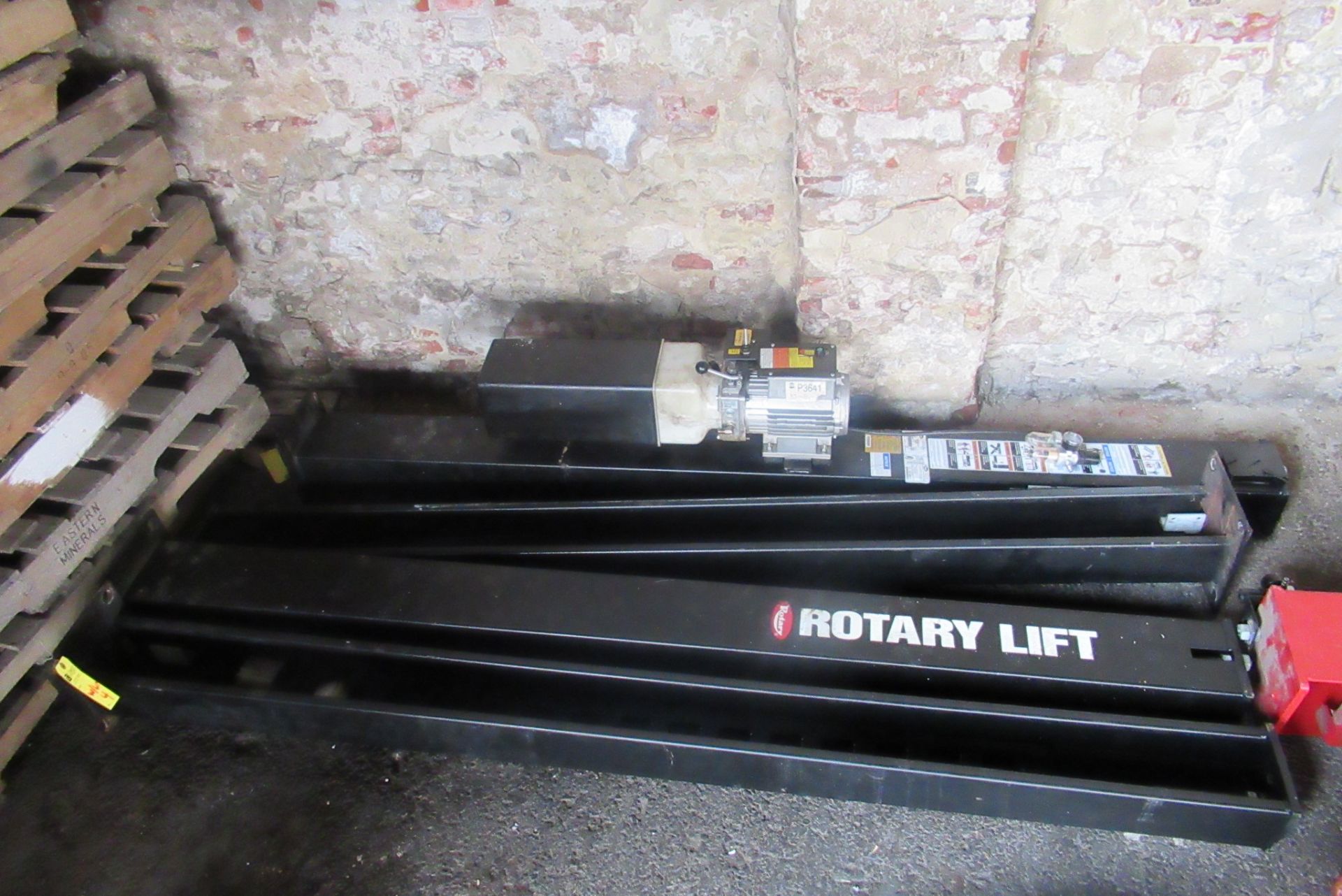 Rotary Vehicle Lift & Rolling Jack Set - Image 3 of 6