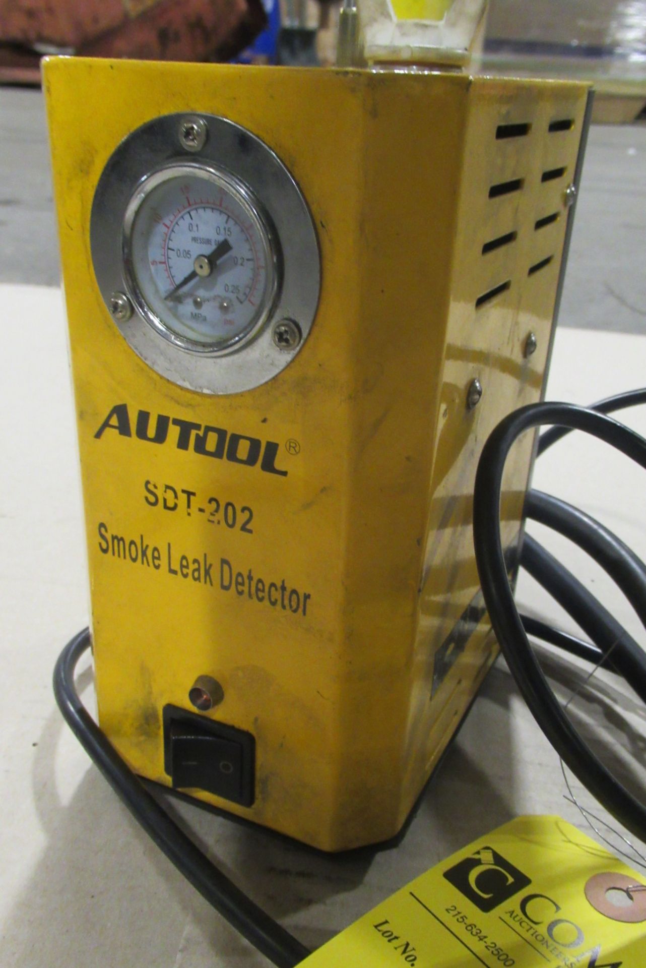 Autool Smoke Leak Detector - Image 2 of 2