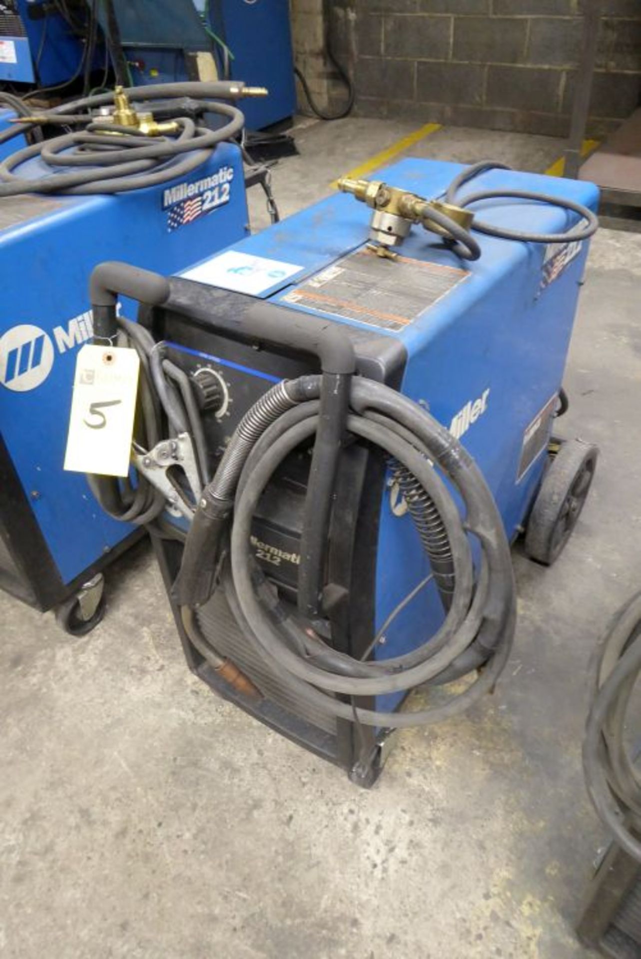 Miller Millermatic 212 Mig Welder