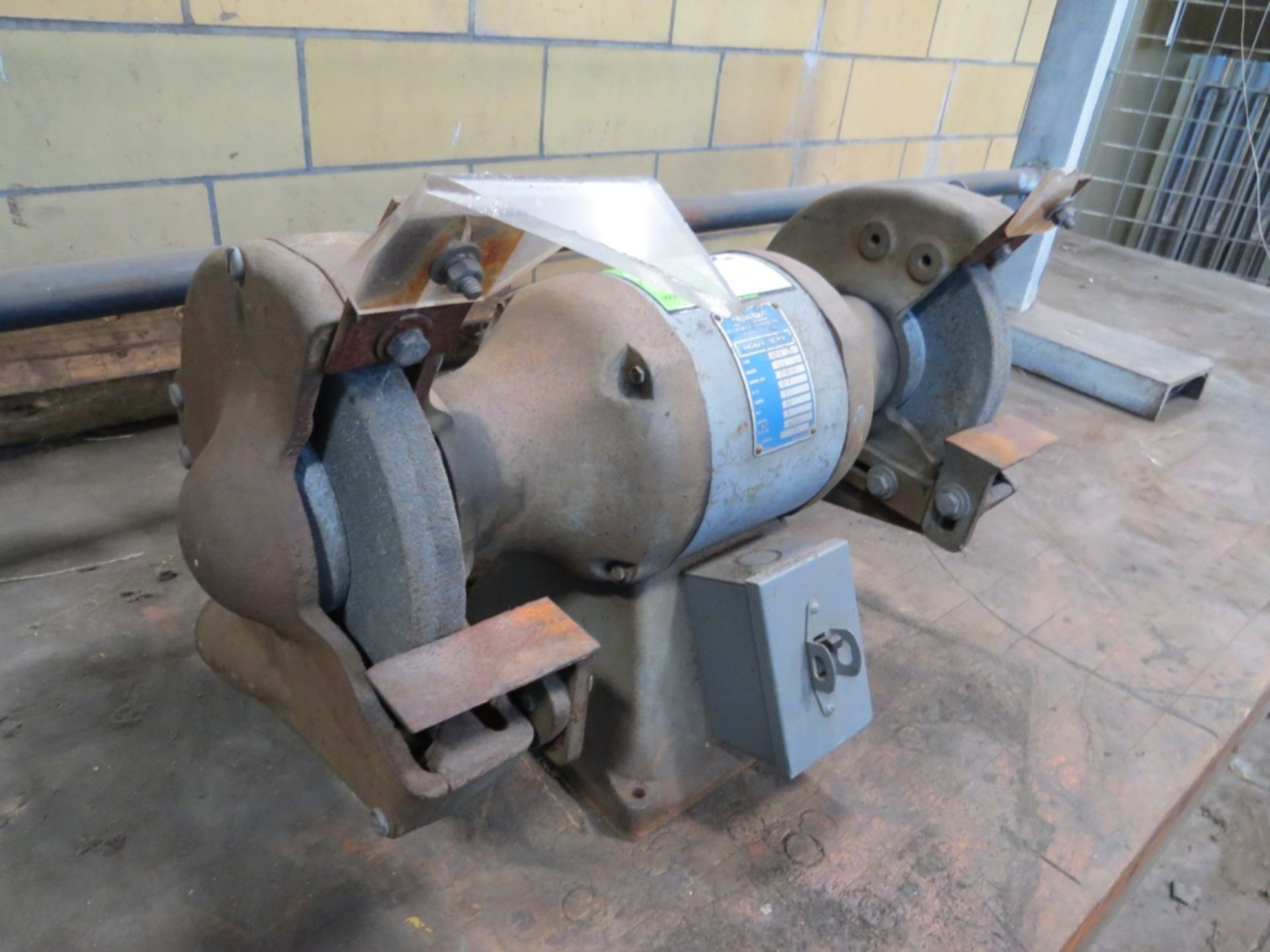 Cincinnati 8" Bench Grinder- - Image 2 of 6