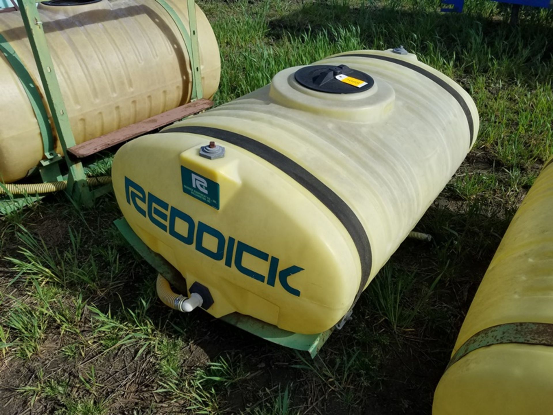 Reddick 200 gallon front mount tank