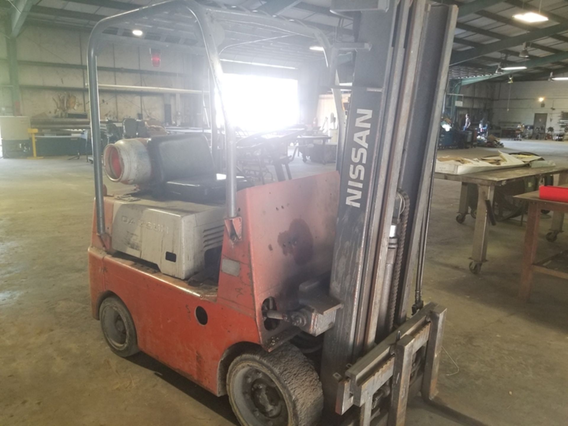 DATSUN forklift, LP gas, hard tire - Bild 4 aus 5