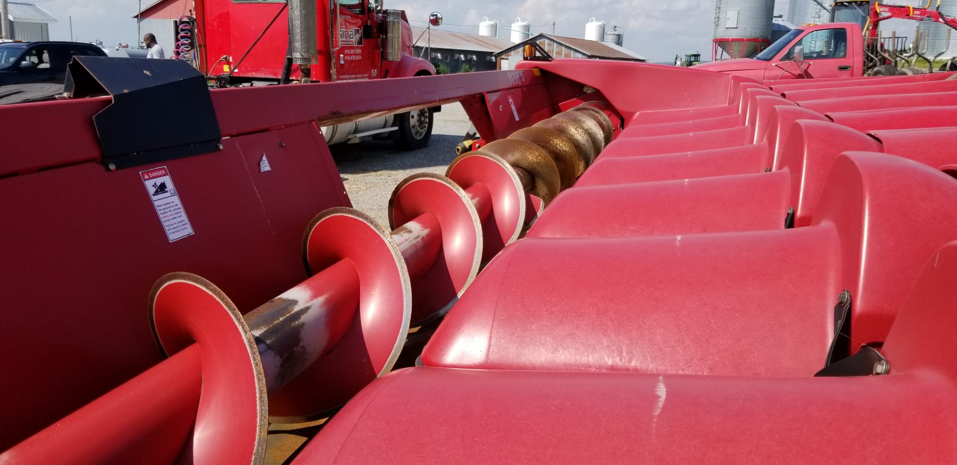 CASE 8-Row corn head - Image 3 of 7