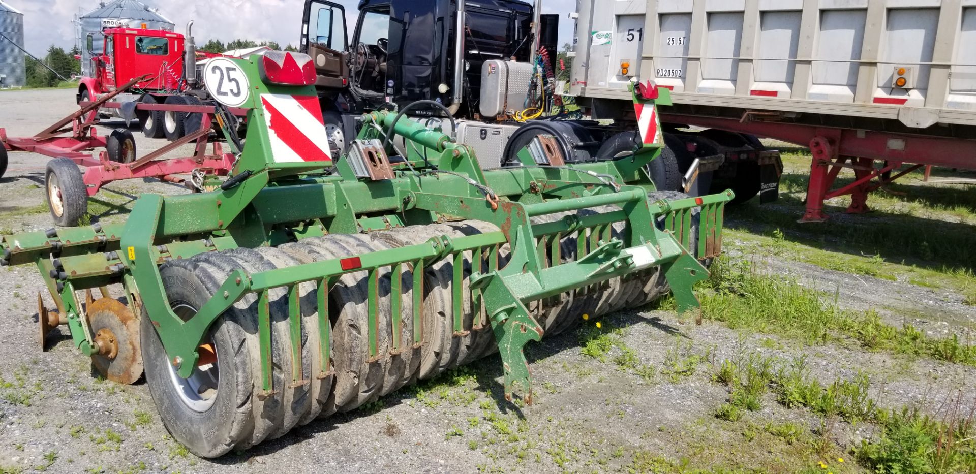 AMAZONE CATROS 4001T verticalt Tiller approx. 13' with roller and hydraulic lift - Image 4 of 5