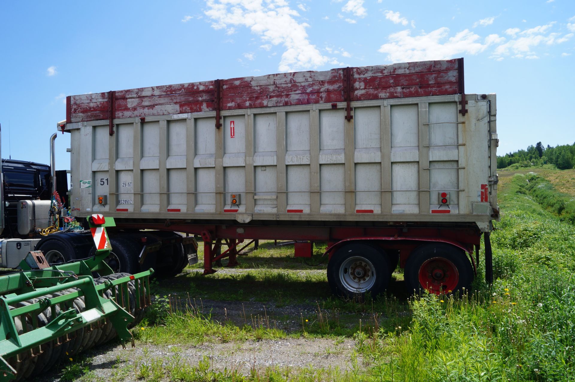 1976 SUMMIT Gravel dumper - Image 4 of 10