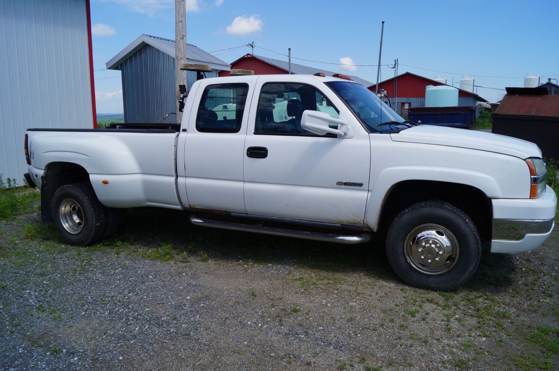 2004 4 x 4, 4 portes, Moteur :6-axle low-boy trailer - Image 4 of 13