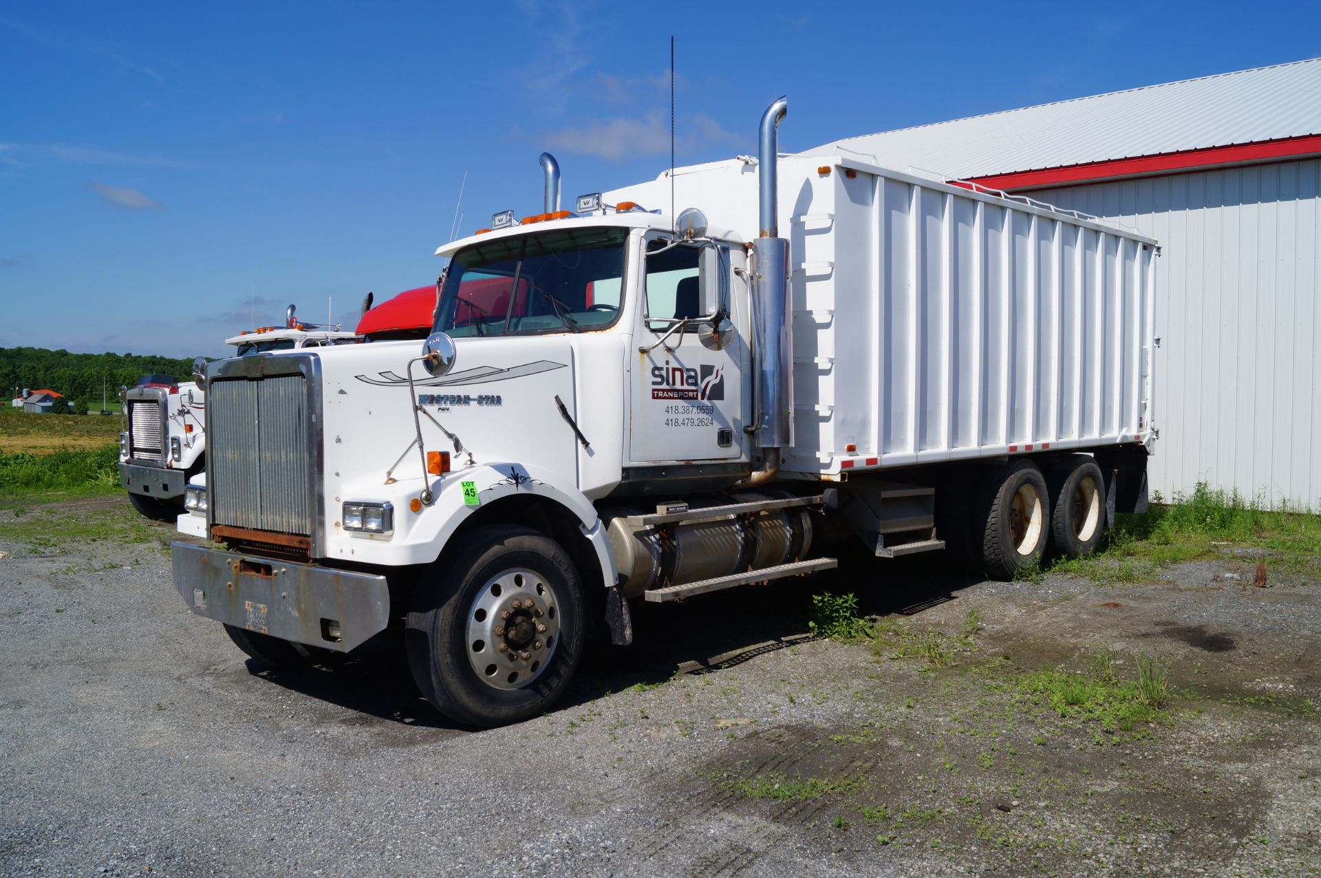 1998 WESTERN STAR 4964FX with 20' Aluminum Grain Tipping Bin - Image 3 of 21