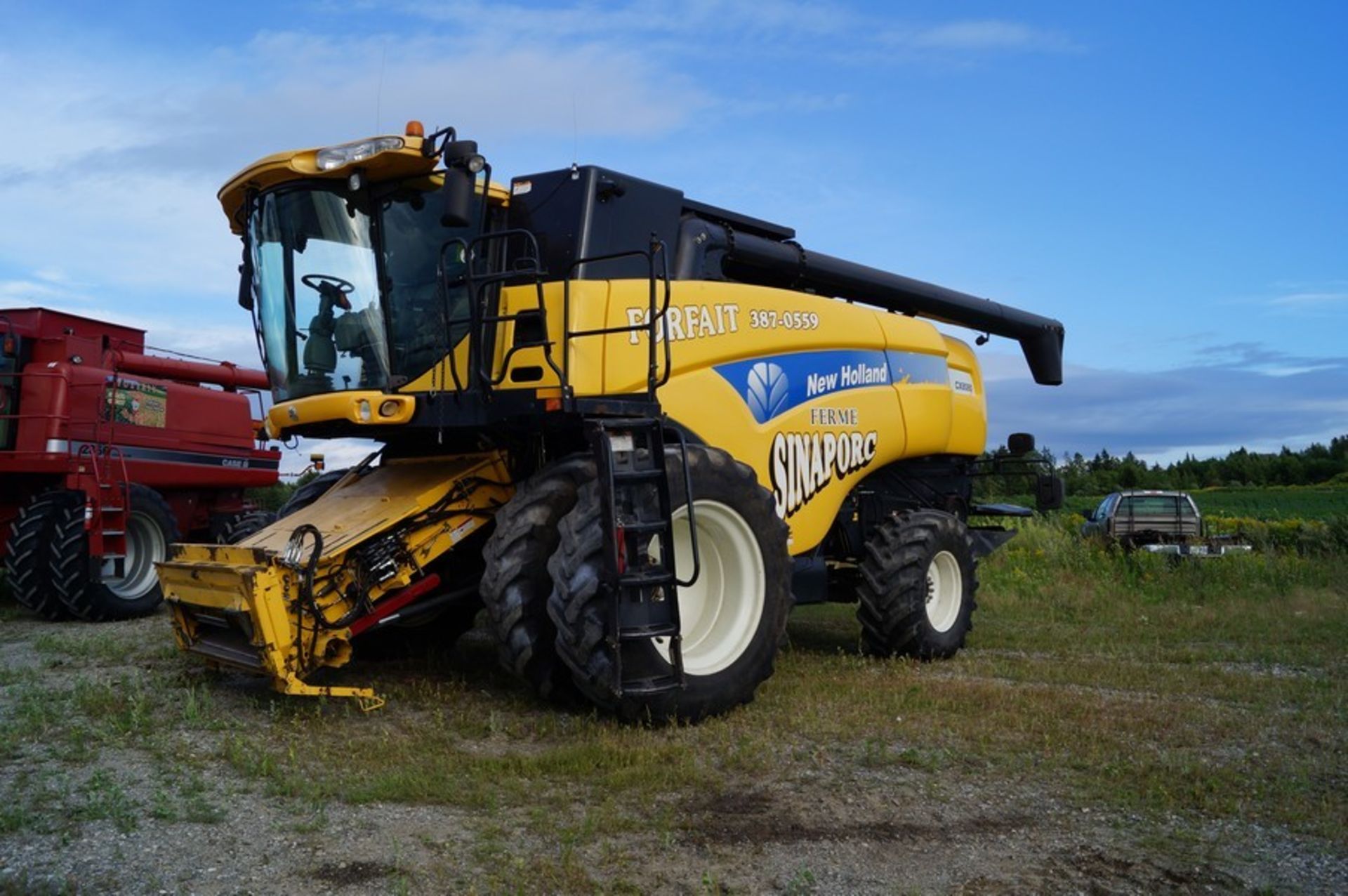 2008 NEW HOLLAND CX8080 Combine Harvester, 4700 Sep.hrs - Image 2 of 24