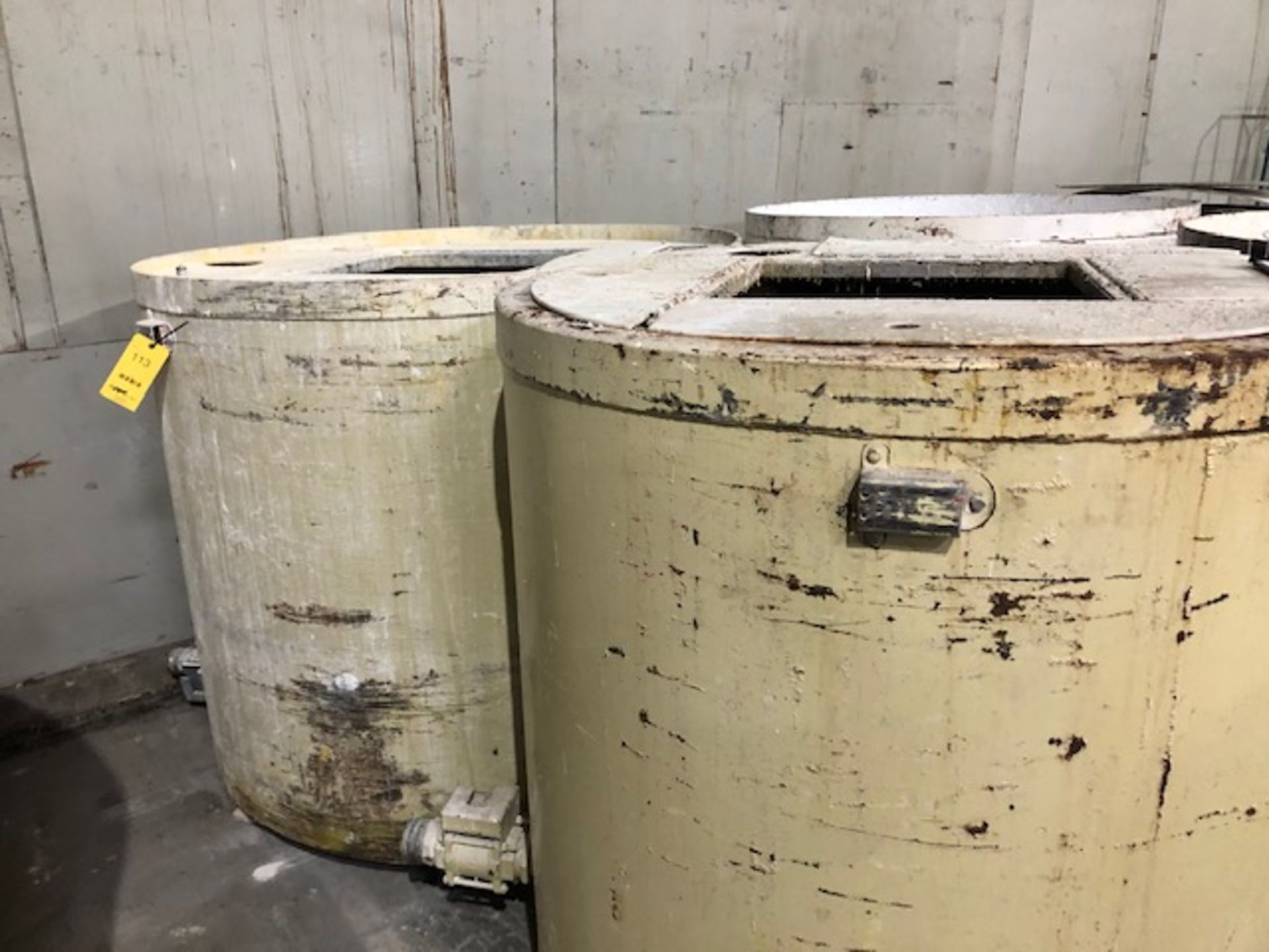 (2) Tanks 300 to 500 gals Carbon Steel