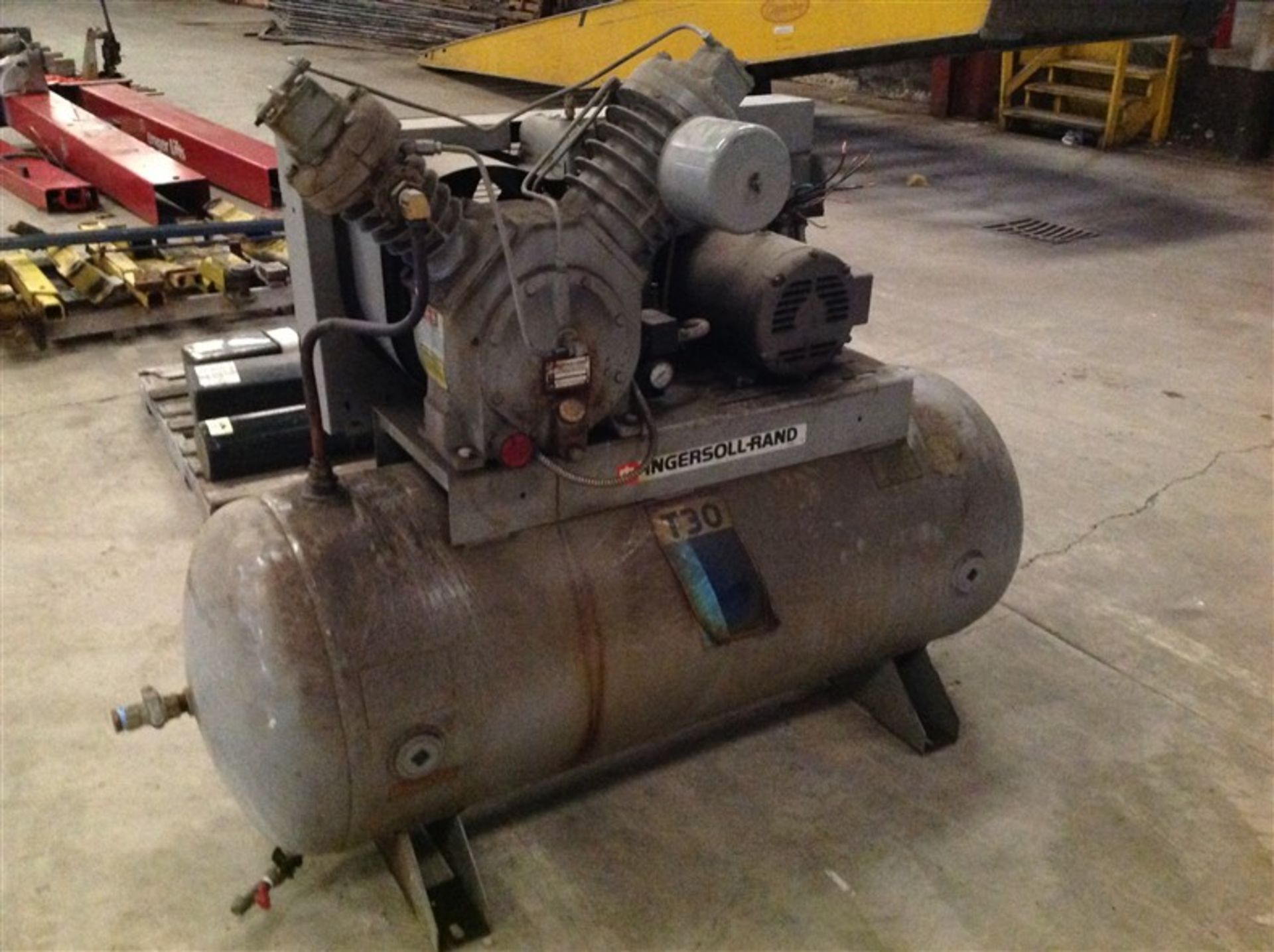 Ingersoll-Rand T30 (10HP) Air Compressor (71T2-10E) (1 x Your Bid)