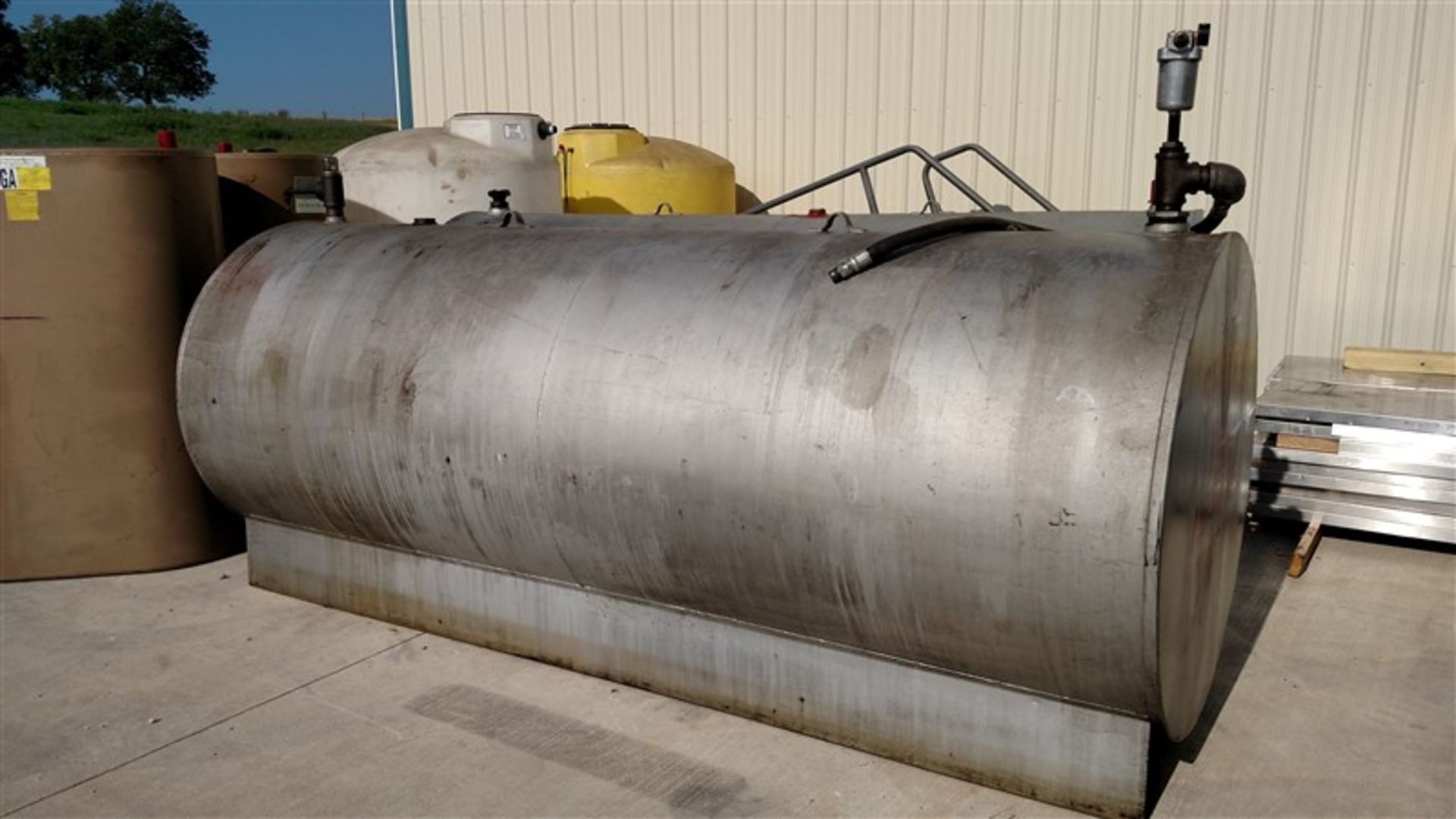 1,000 Gal. Horizontal Used (Waste) Oil Tank (1 x Your Bid) - Image 3 of 3