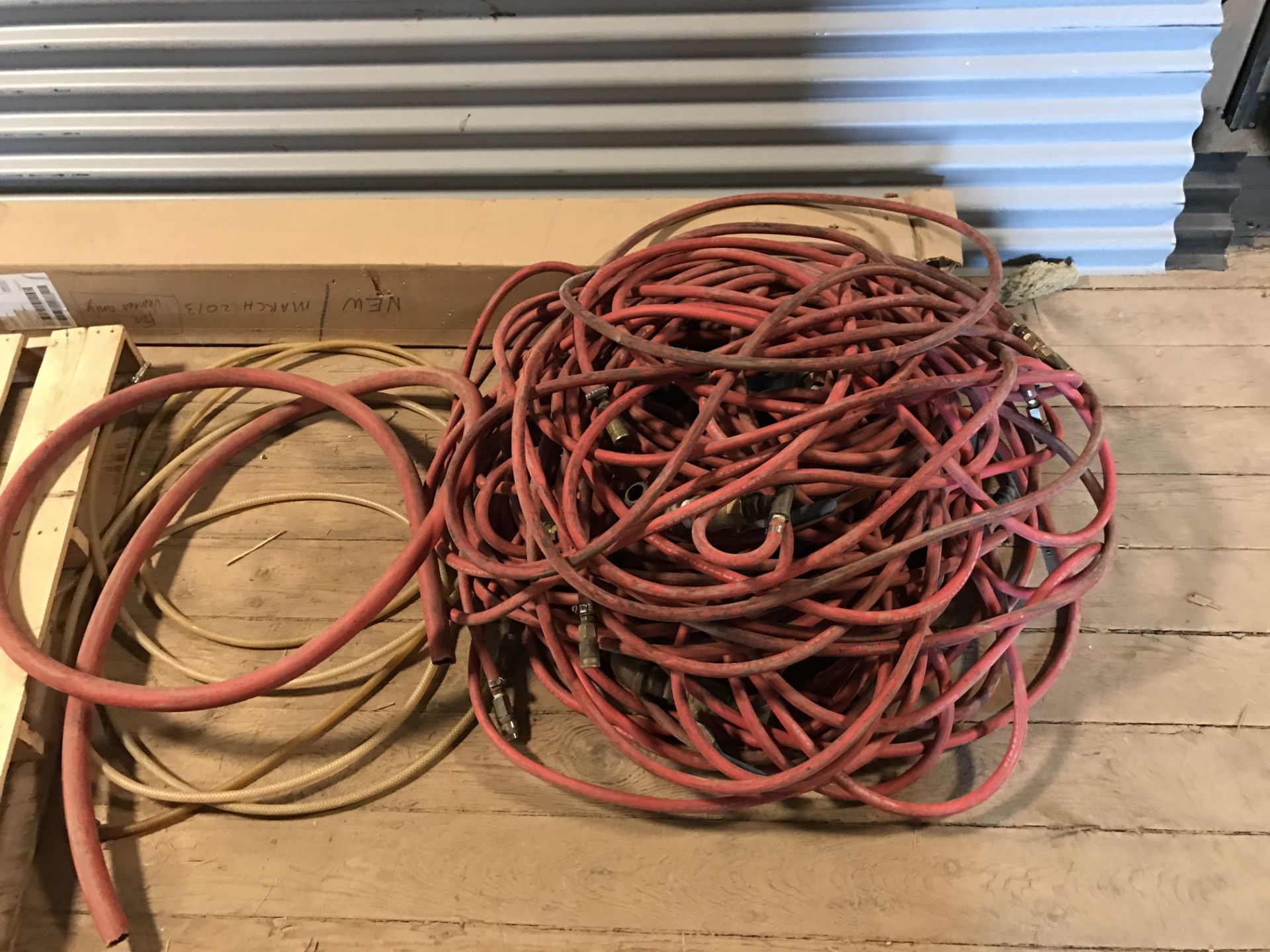 LOT OF PNEUMATIC HOSE