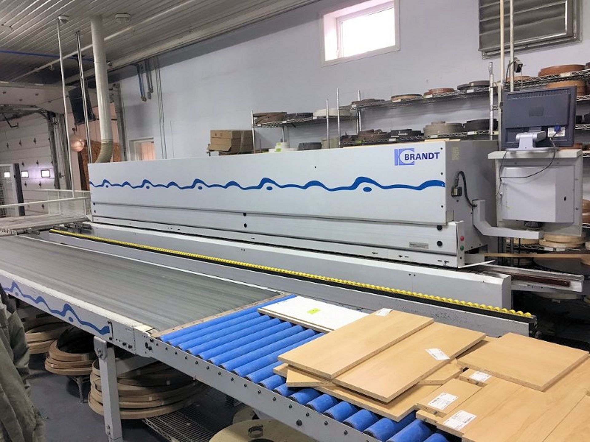 BRANDT (KDN 770) EDGEBANDER w/CORNER ROUNDING