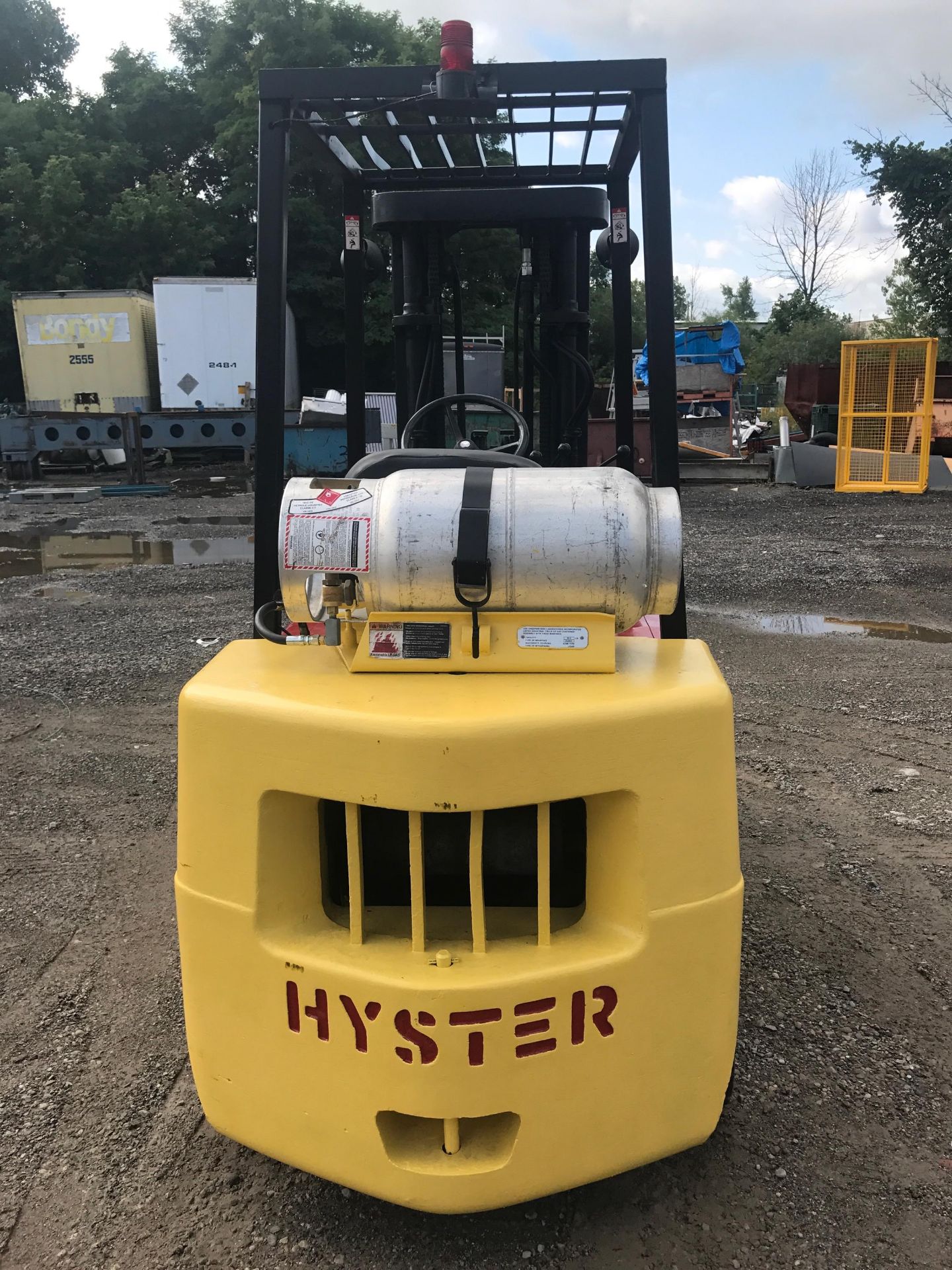 HYSTER 6,000LBS SIDE SHIFT 3 STAGE LPG FORKLIFT - Image 5 of 7