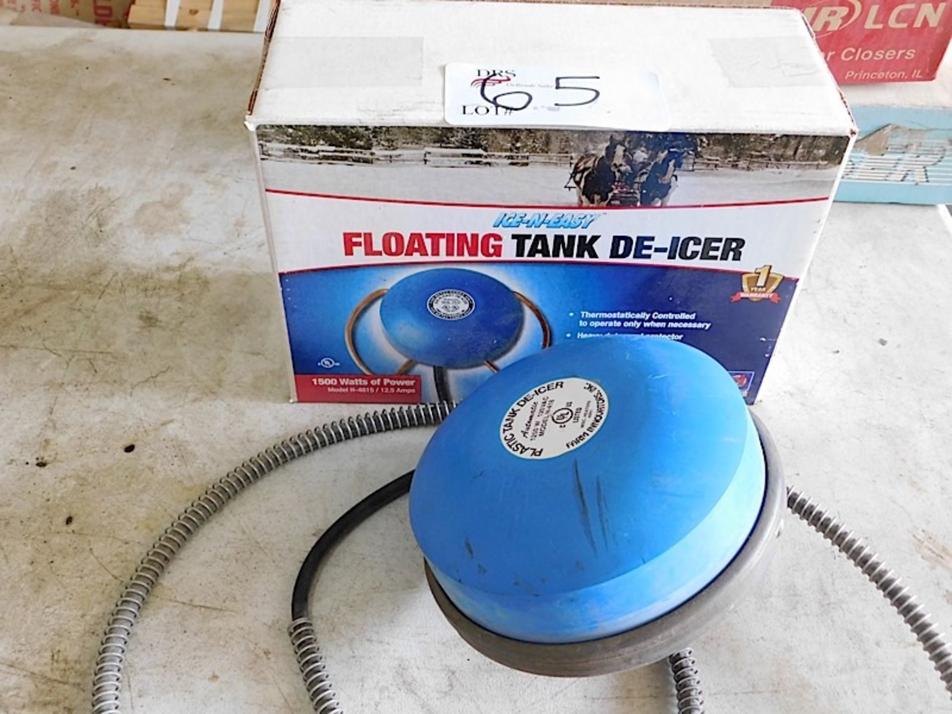 LOT OF 2 TANK DE-ICERS (ONE SEALED IN BOX)